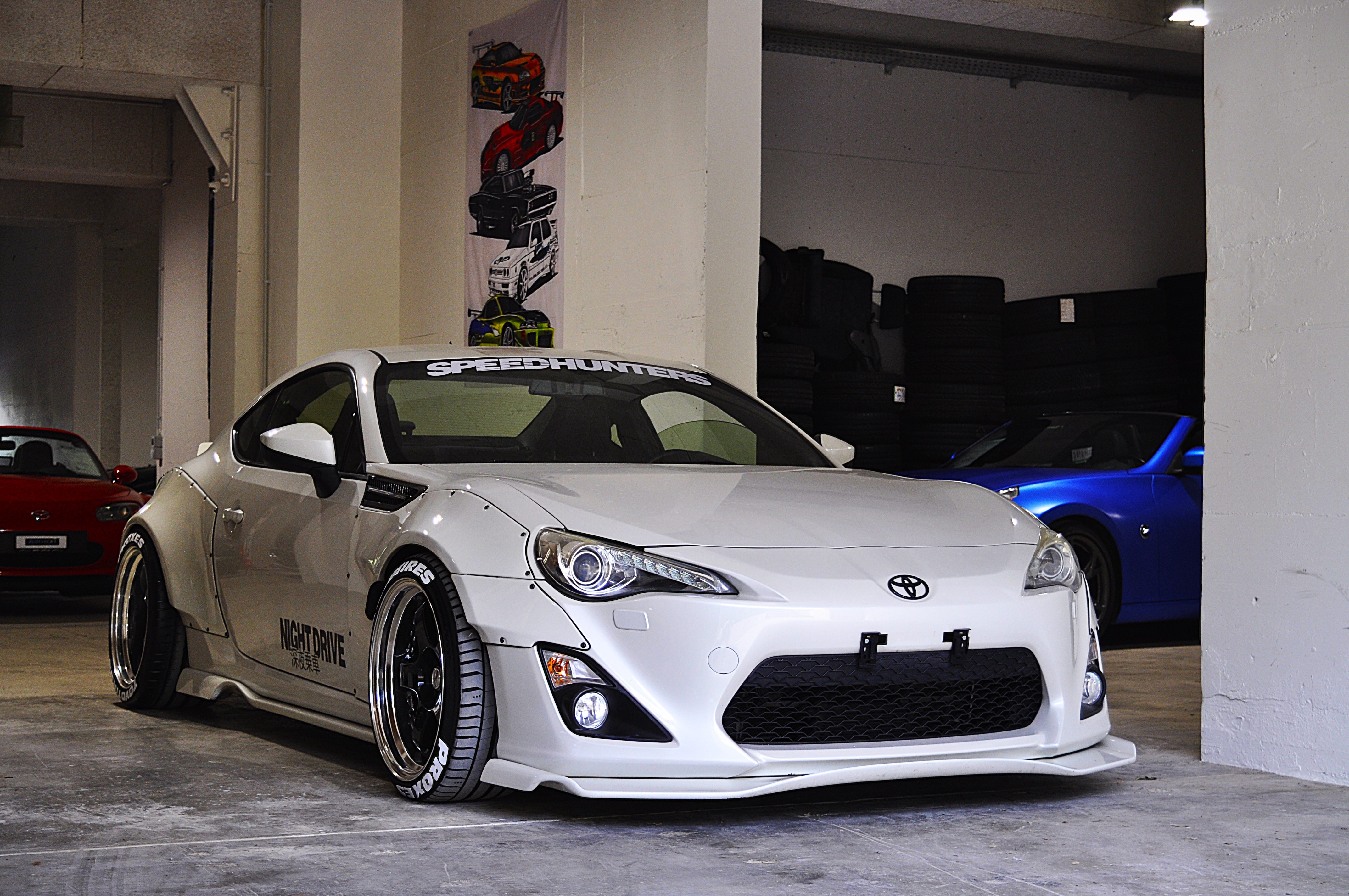 Car photo