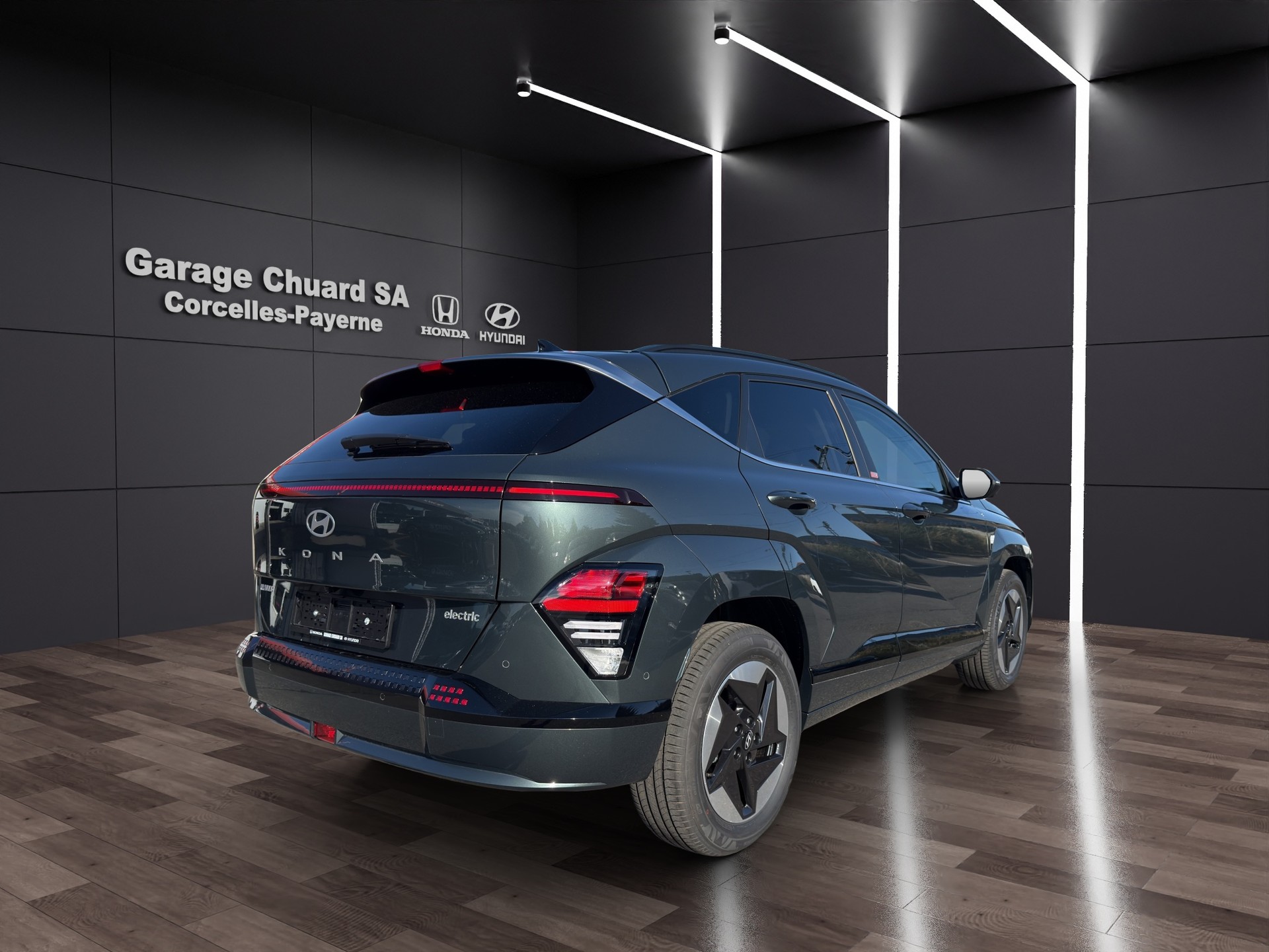 HYUNDAI Kona EV 65.4 kWh Amplia-image-3