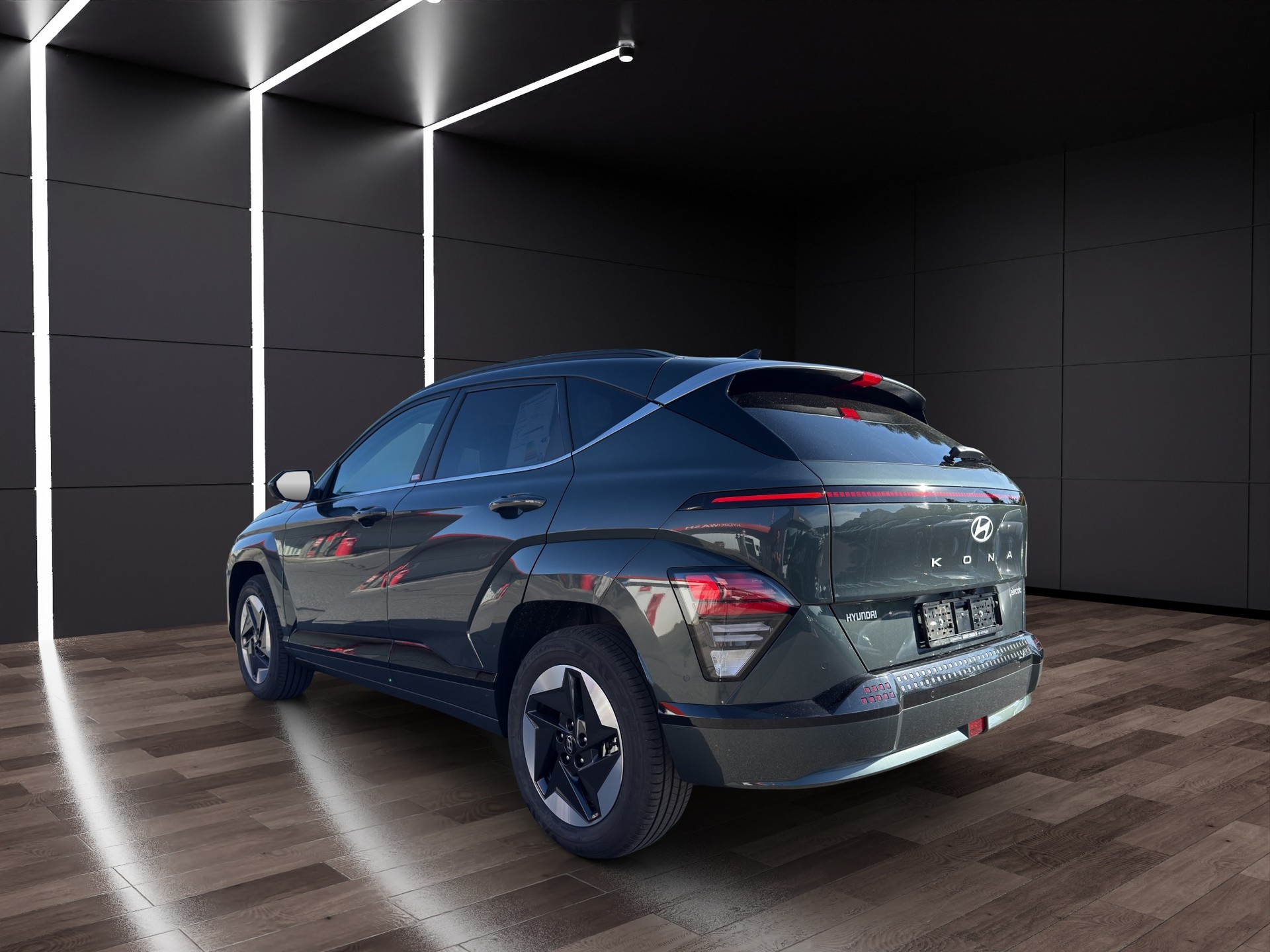 HYUNDAI Kona EV 65.4 kWh Amplia-image-5