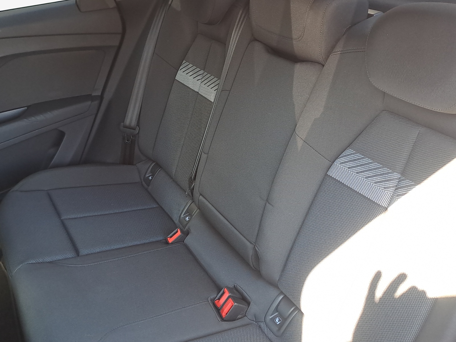 AUDI Q4 Sportback e-tron 50 quattro-image-12