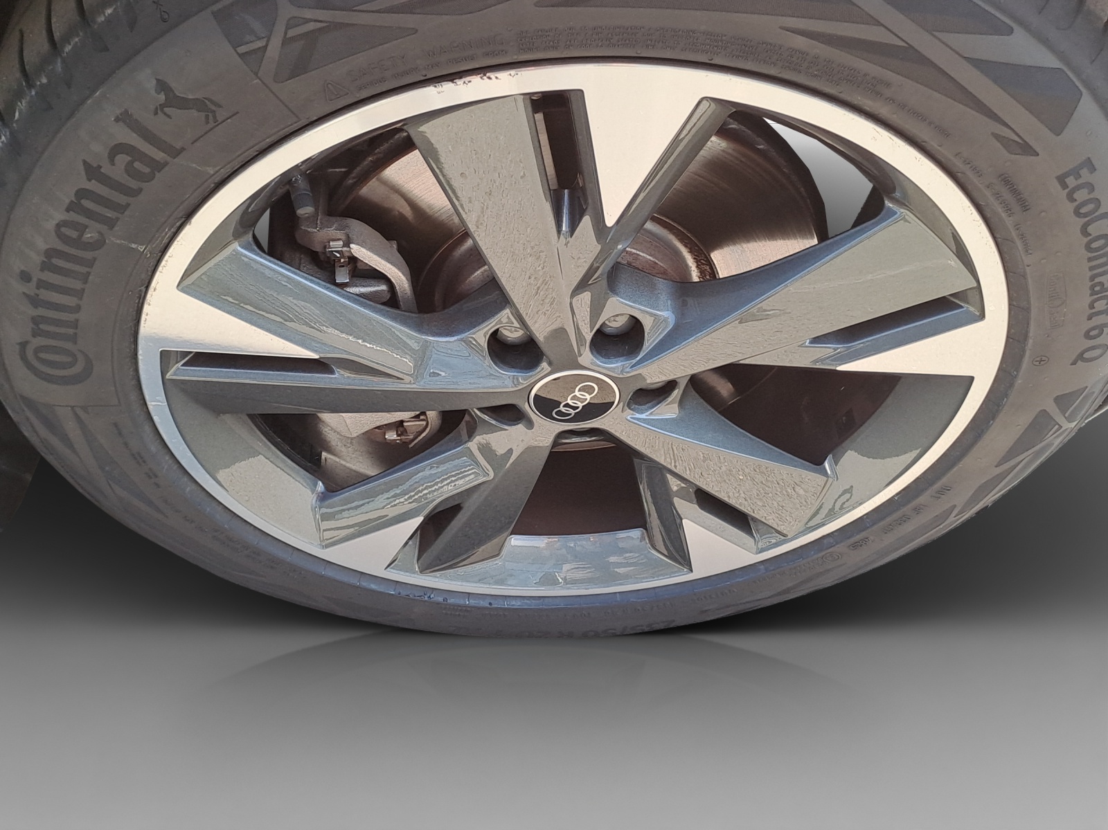 AUDI Q4 Sportback e-tron 50 quattro-image-15