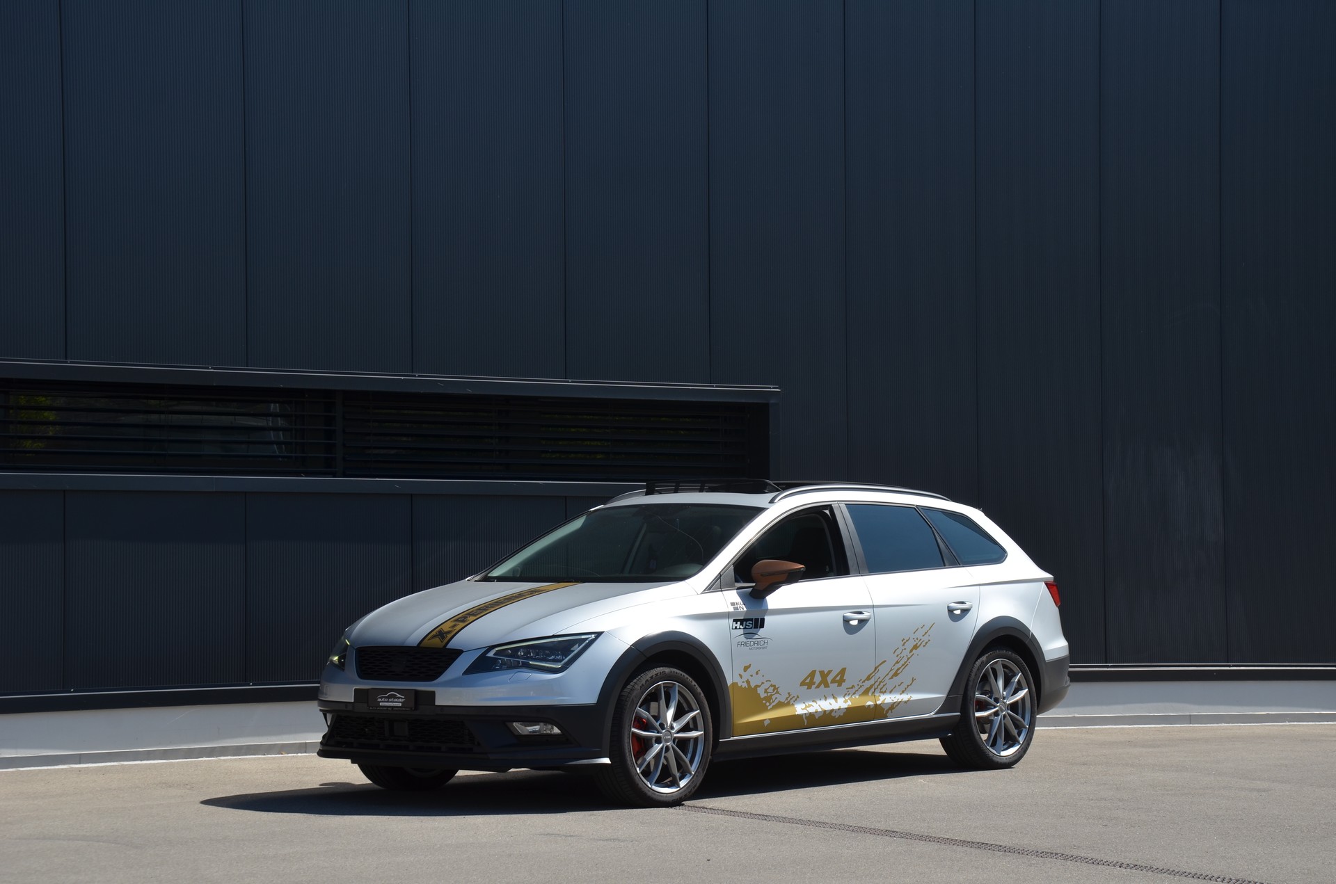 SEAT Leon ST 1.8 TSI X-Perience 4Drive DSG-image-0