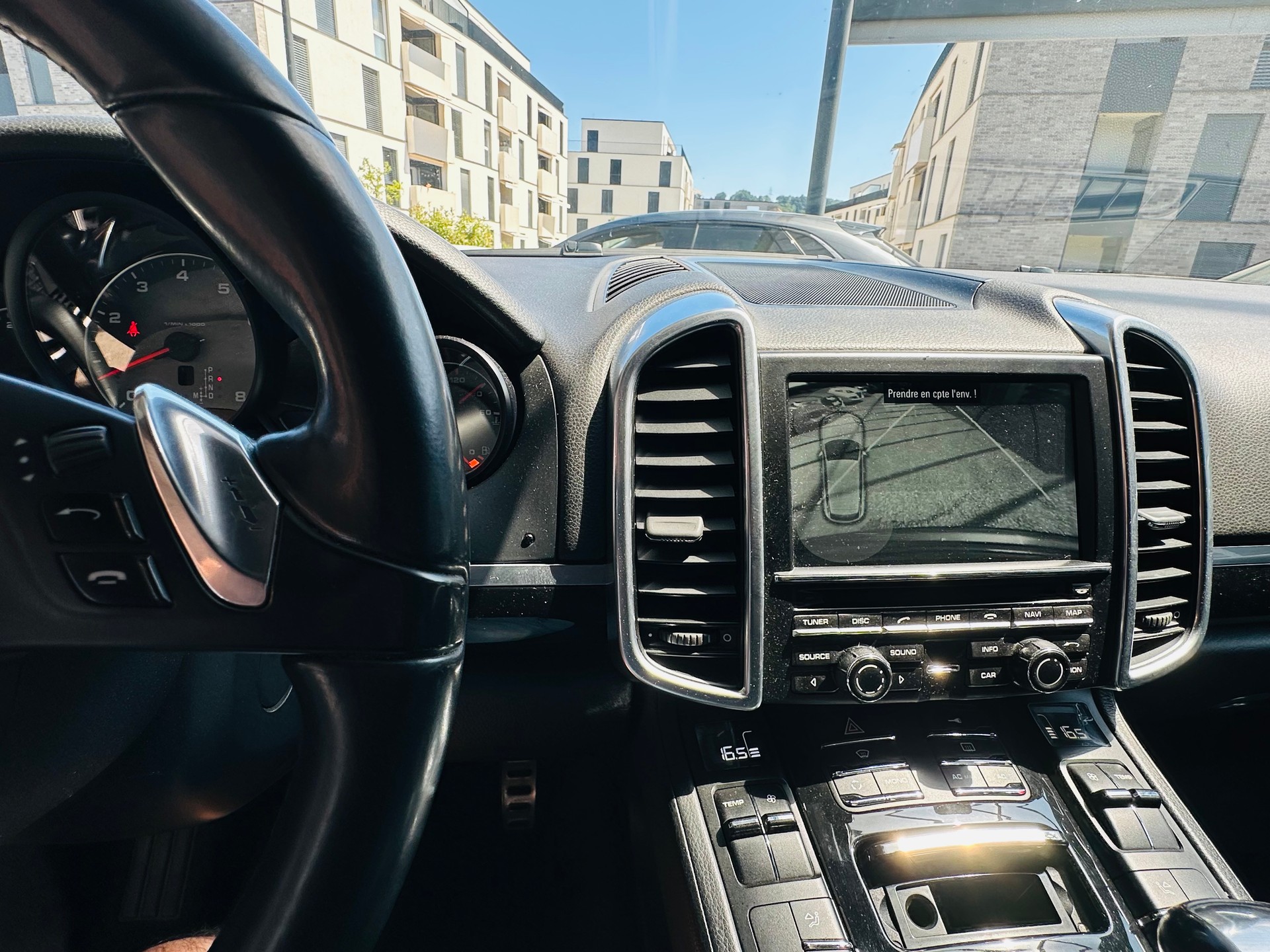 PORSCHE Cayenne S-image-13