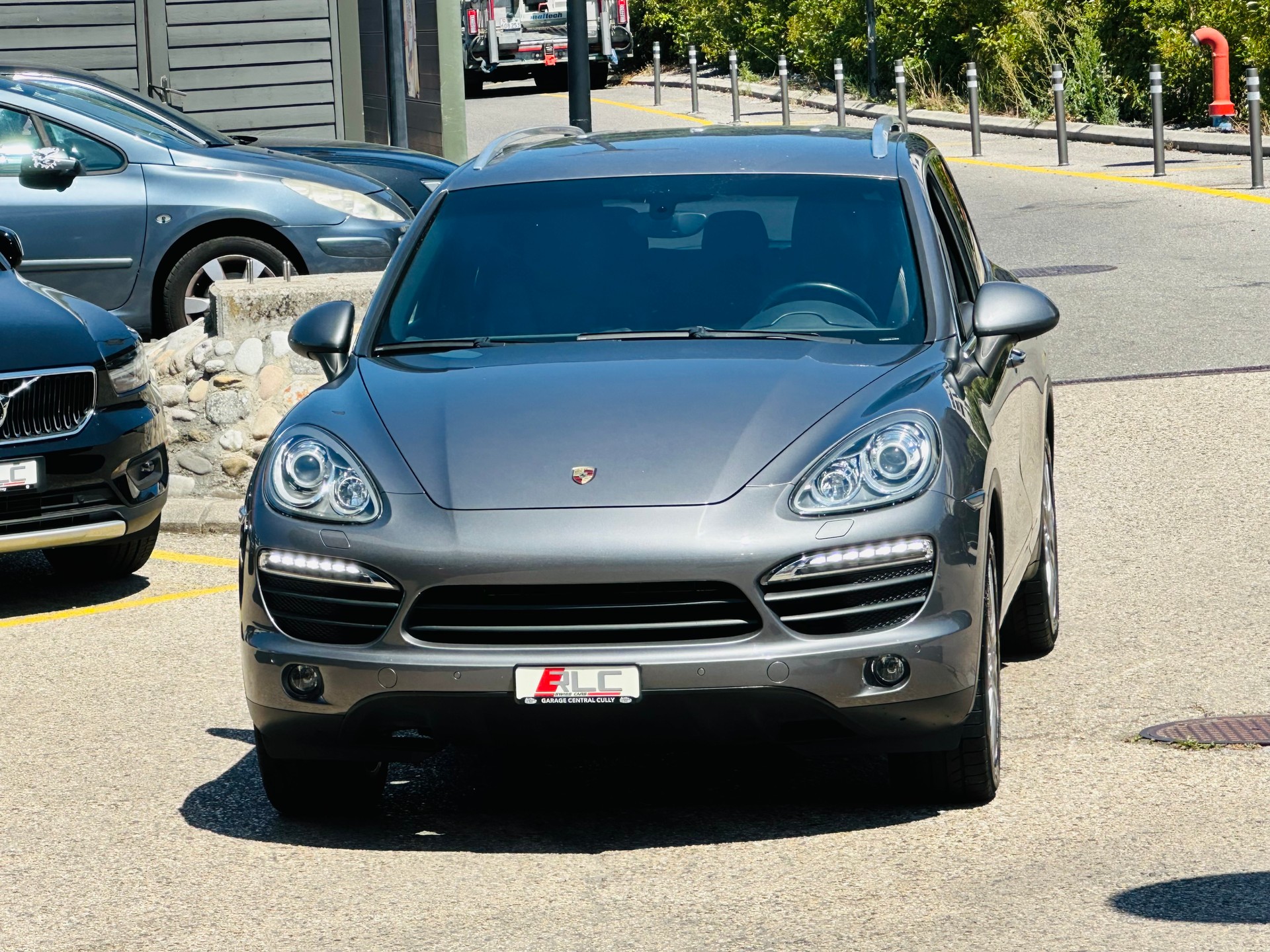 PORSCHE Cayenne S-image-4
