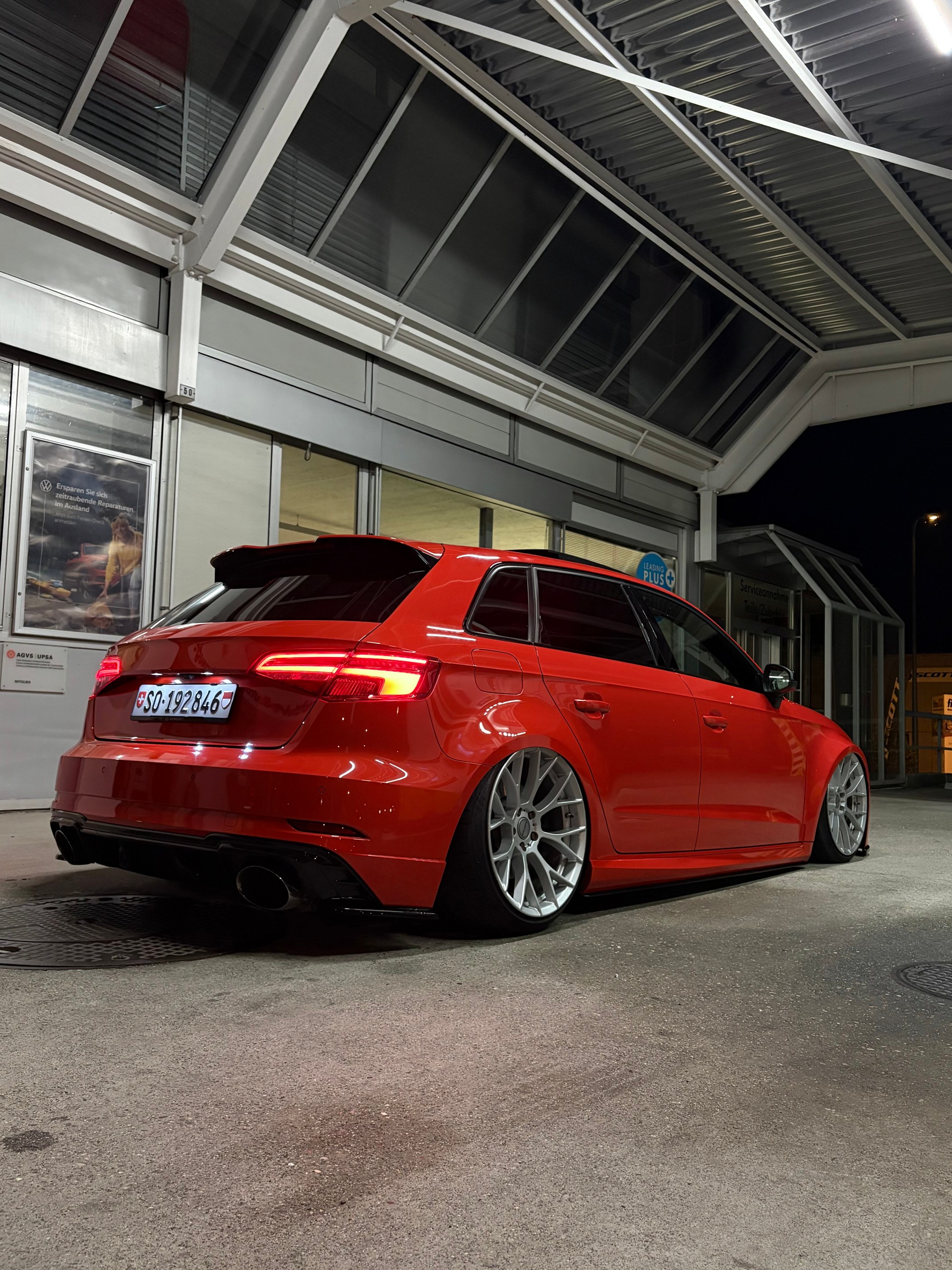 AUDI 2.5 T FSI quattro S-Tronic-image-1