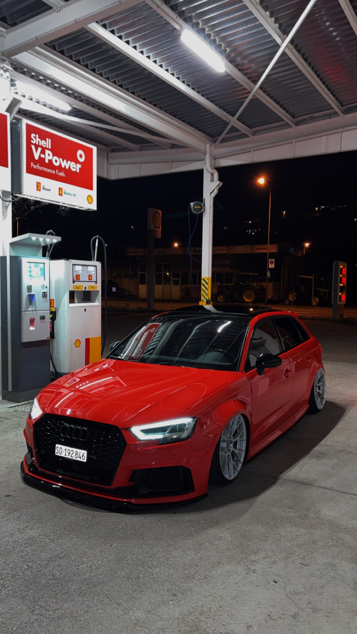AUDI 2.5 T FSI quattro S-Tronic-image-2
