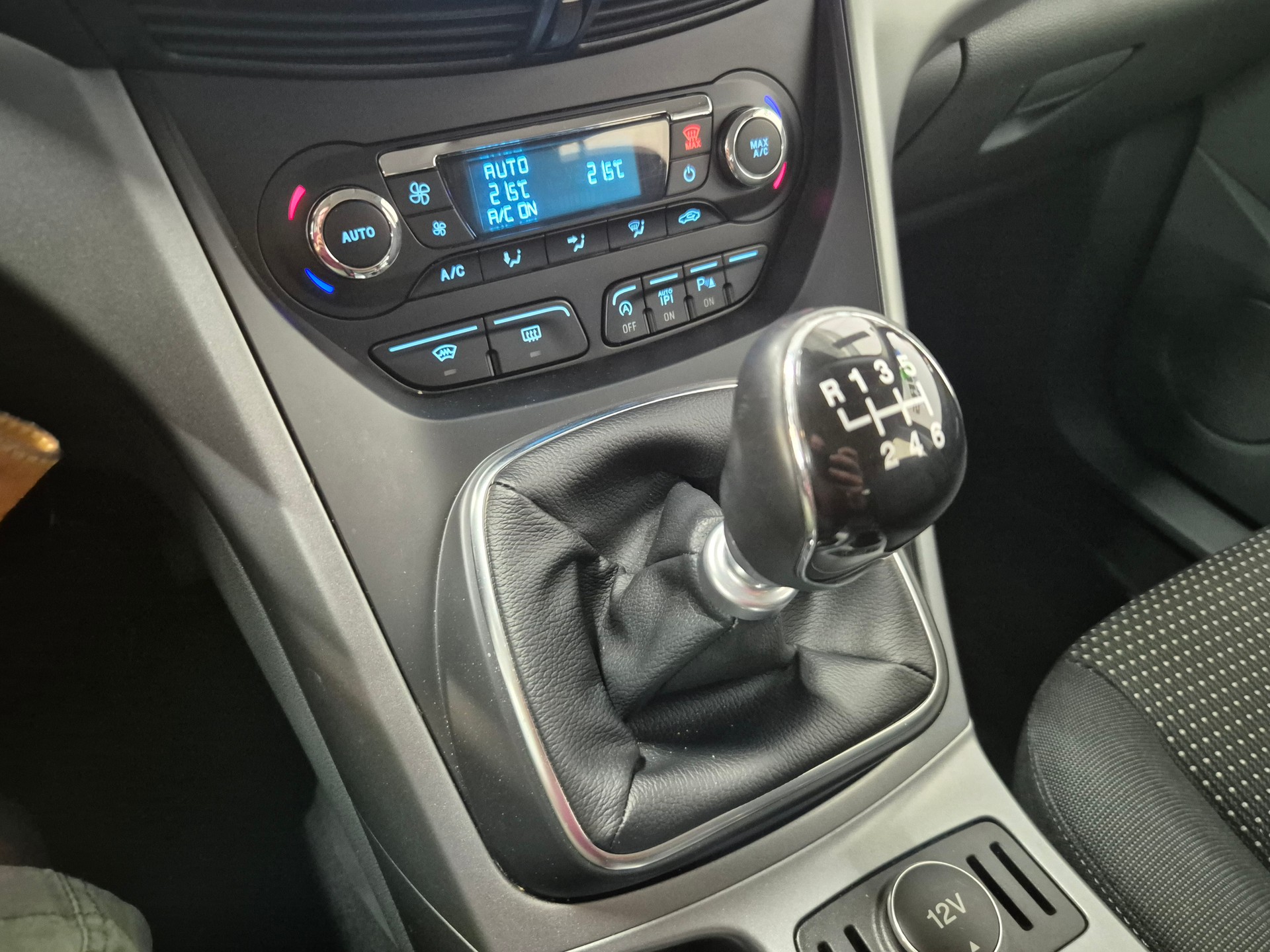 FORD C-Max 1.0 SCTi Carving-image-11
