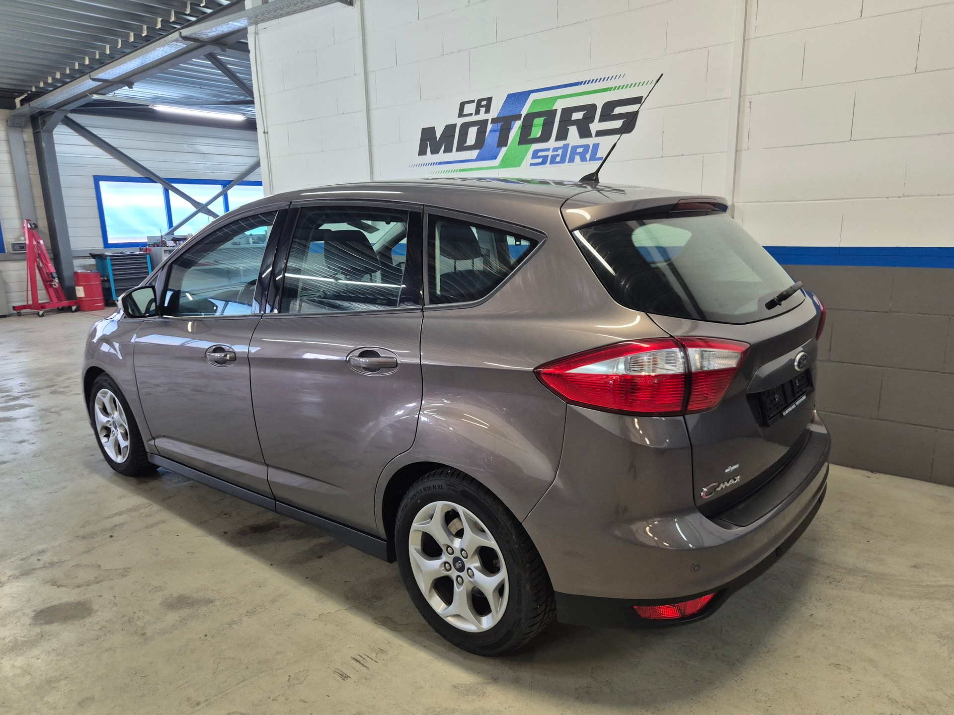 FORD C-Max 1.0 SCTi Carving-image-4