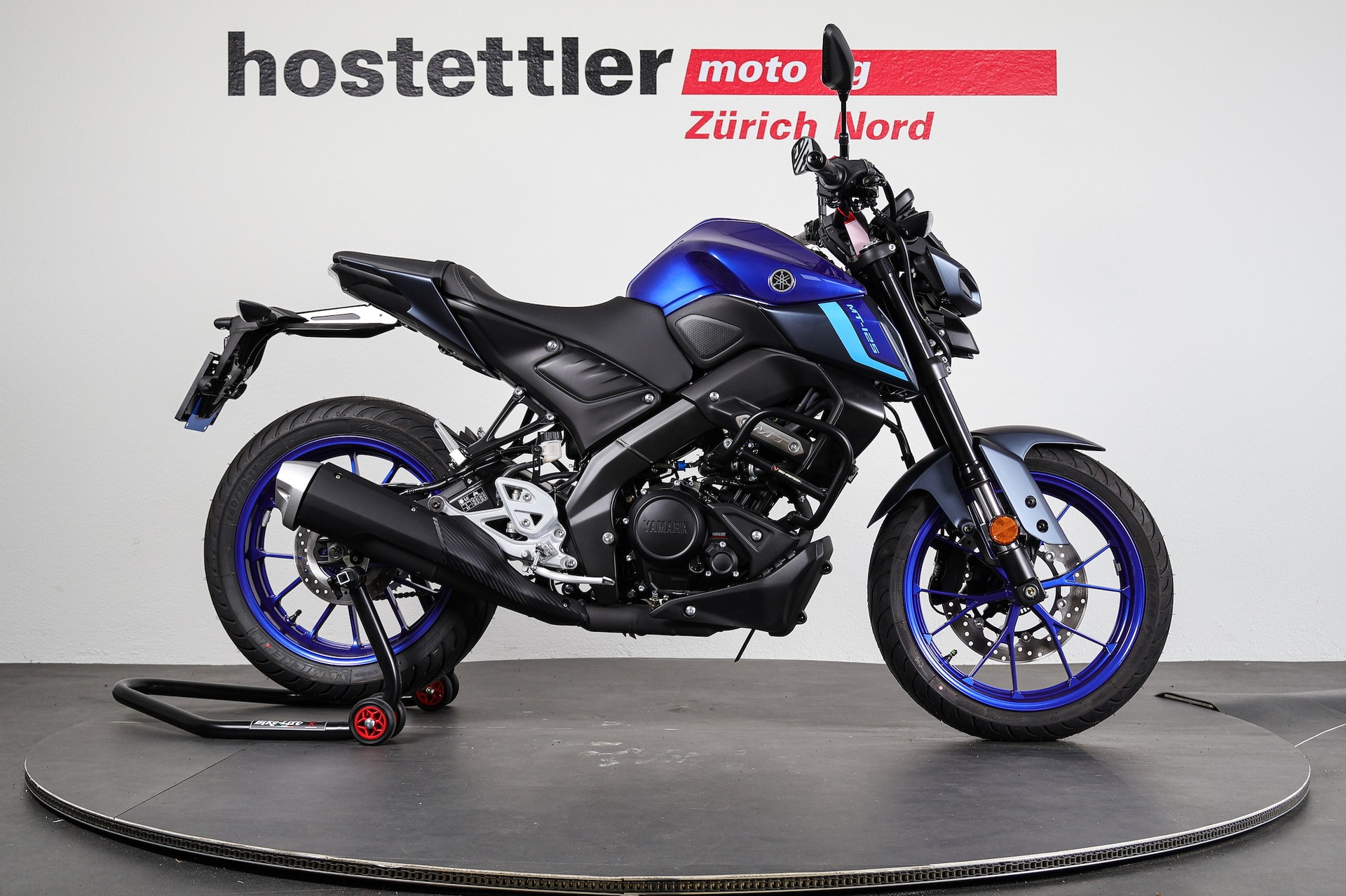YAMAHA MT-125-showroom-element-1