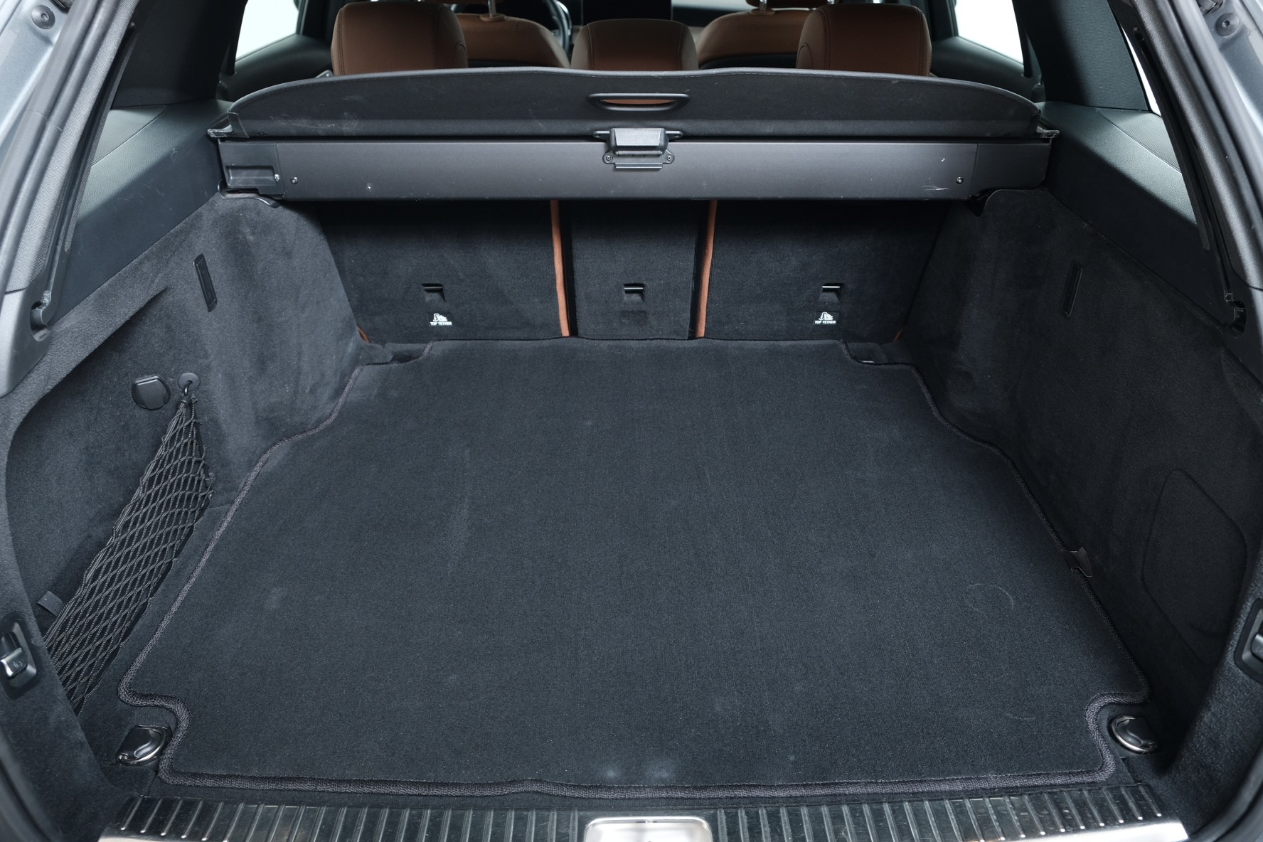 MERCEDES-BENZ C 300 AMG Line 9G-Tronic-image-13