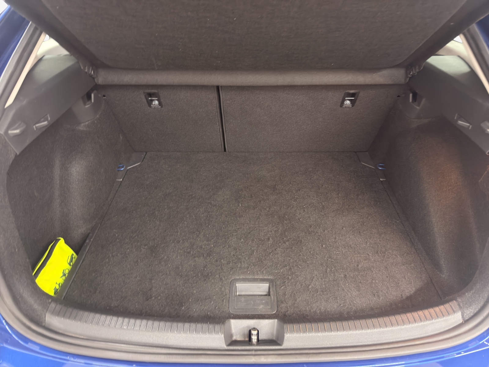 VW Taigo 1.0 TSI Life DSG-image-12