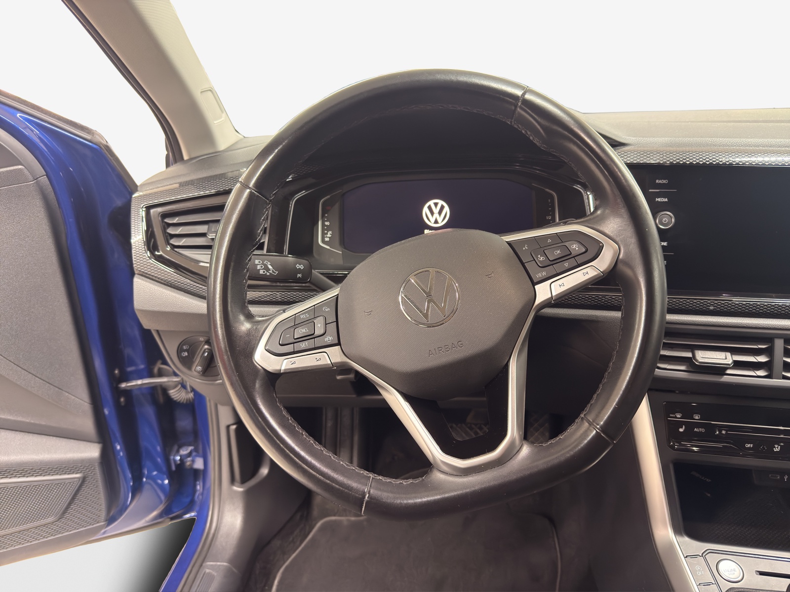 VW Taigo 1.0 TSI Life DSG-image-9
