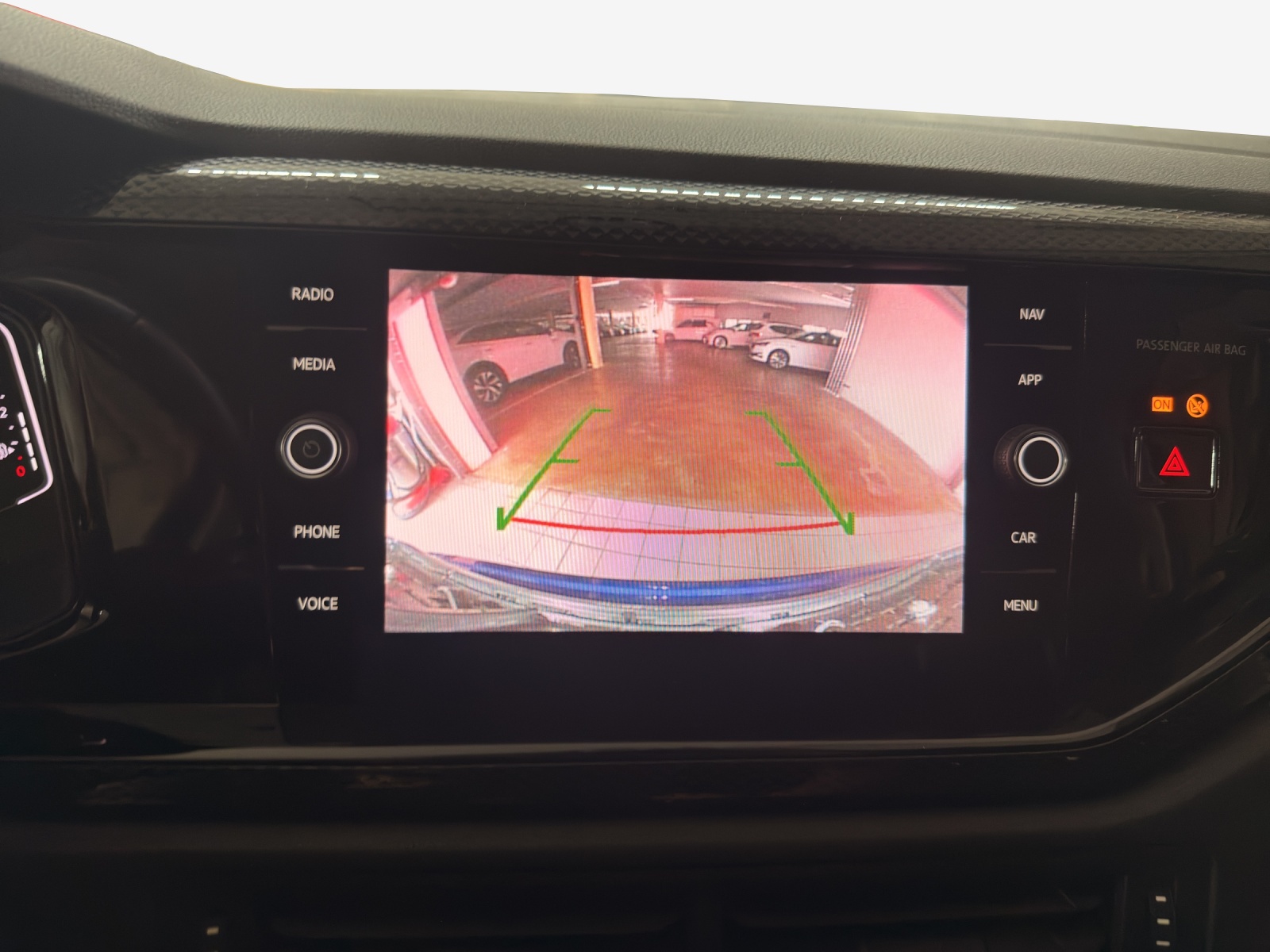 VW Taigo 1.0 TSI Life DSG-image-13