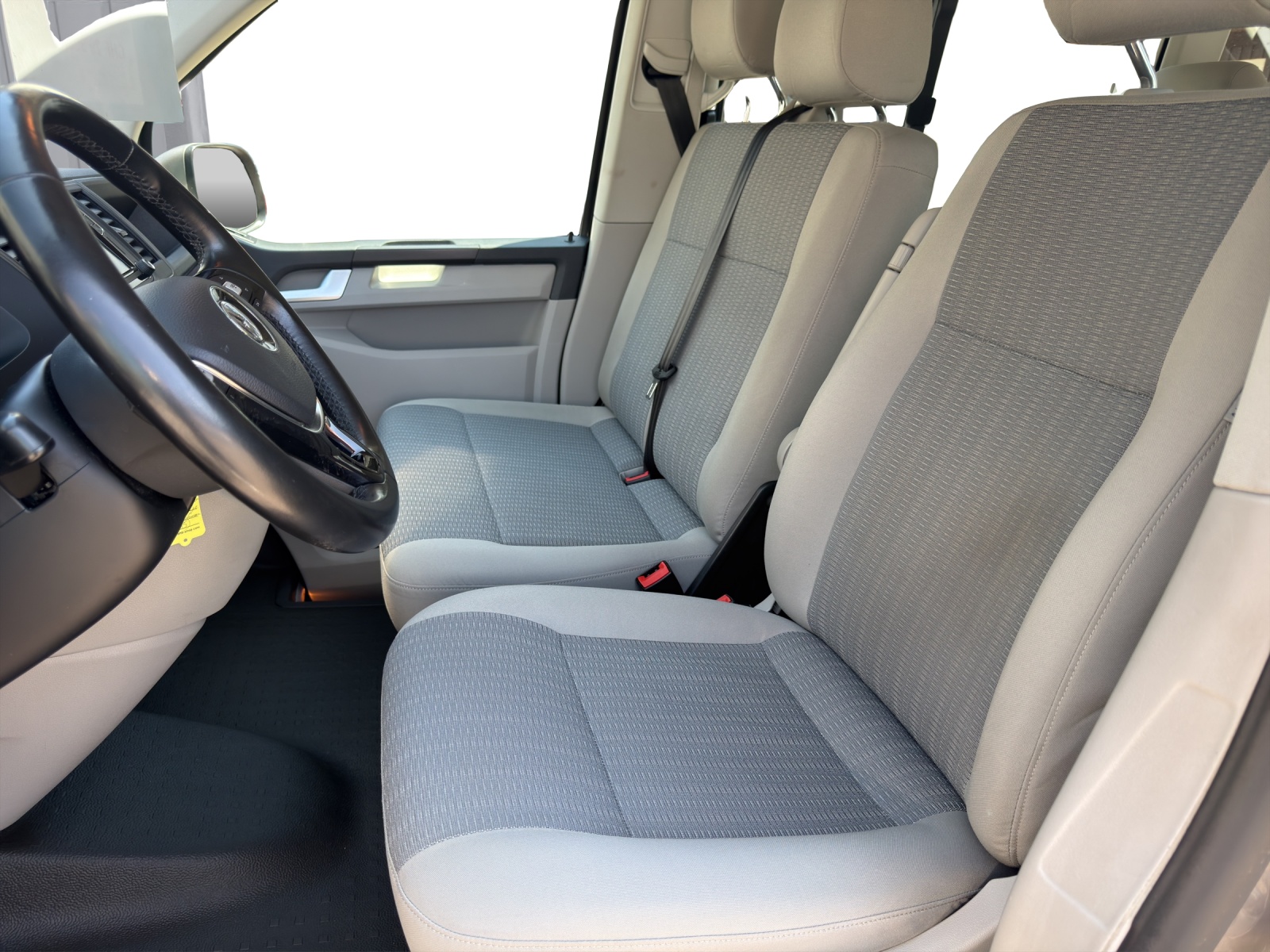 VW T6 Caravelle 2.0 TDI Comfortline Liberty 4Mot. DSG-image-9