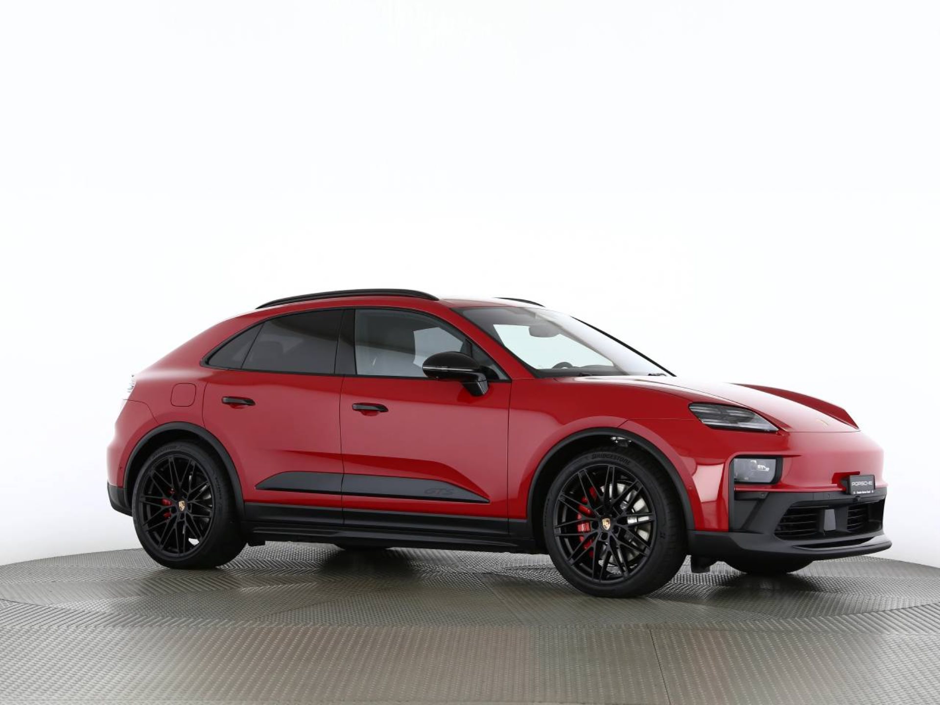 PORSCHE Macan GTS-image-25
