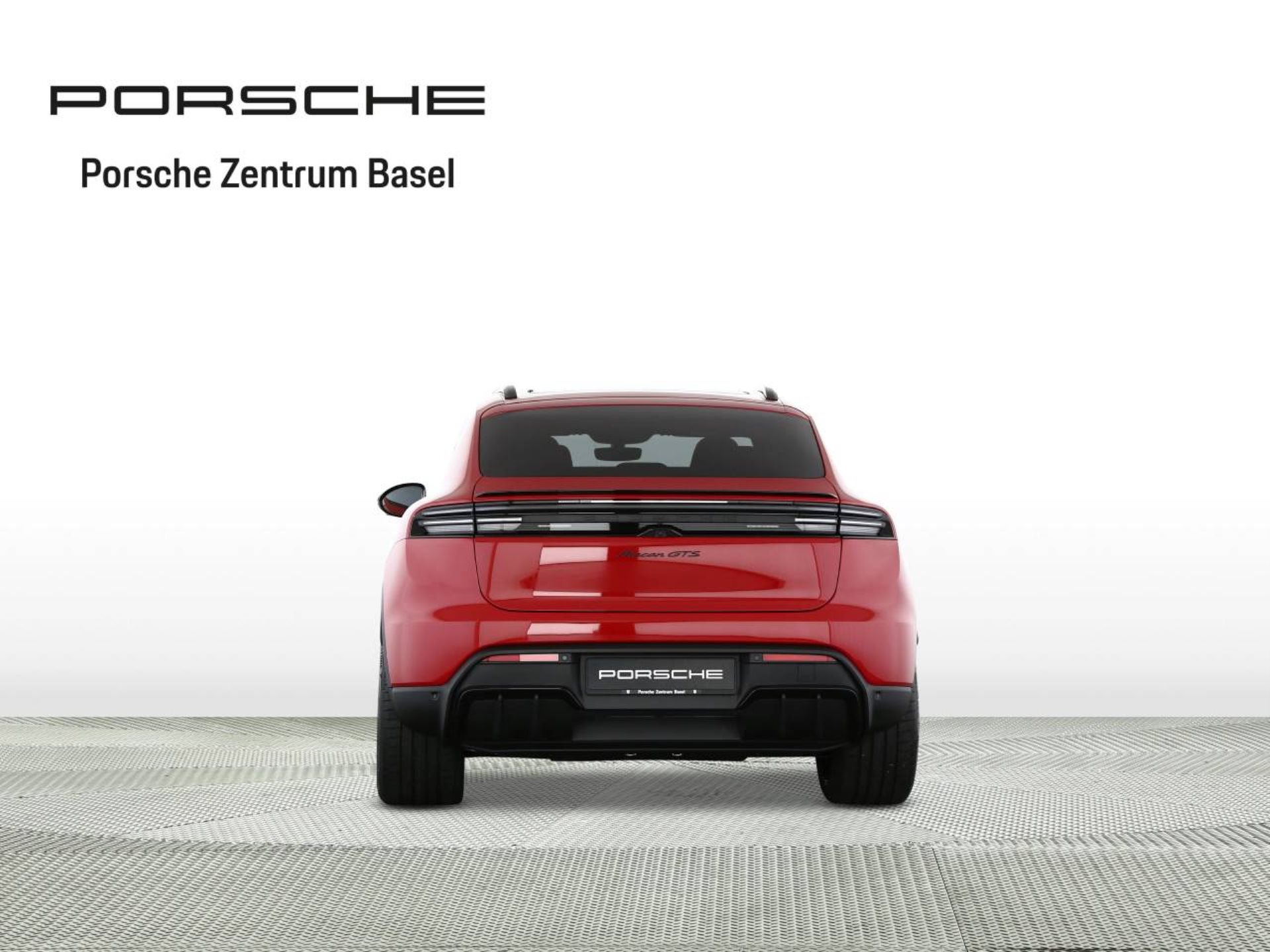 PORSCHE Macan GTS-image-7