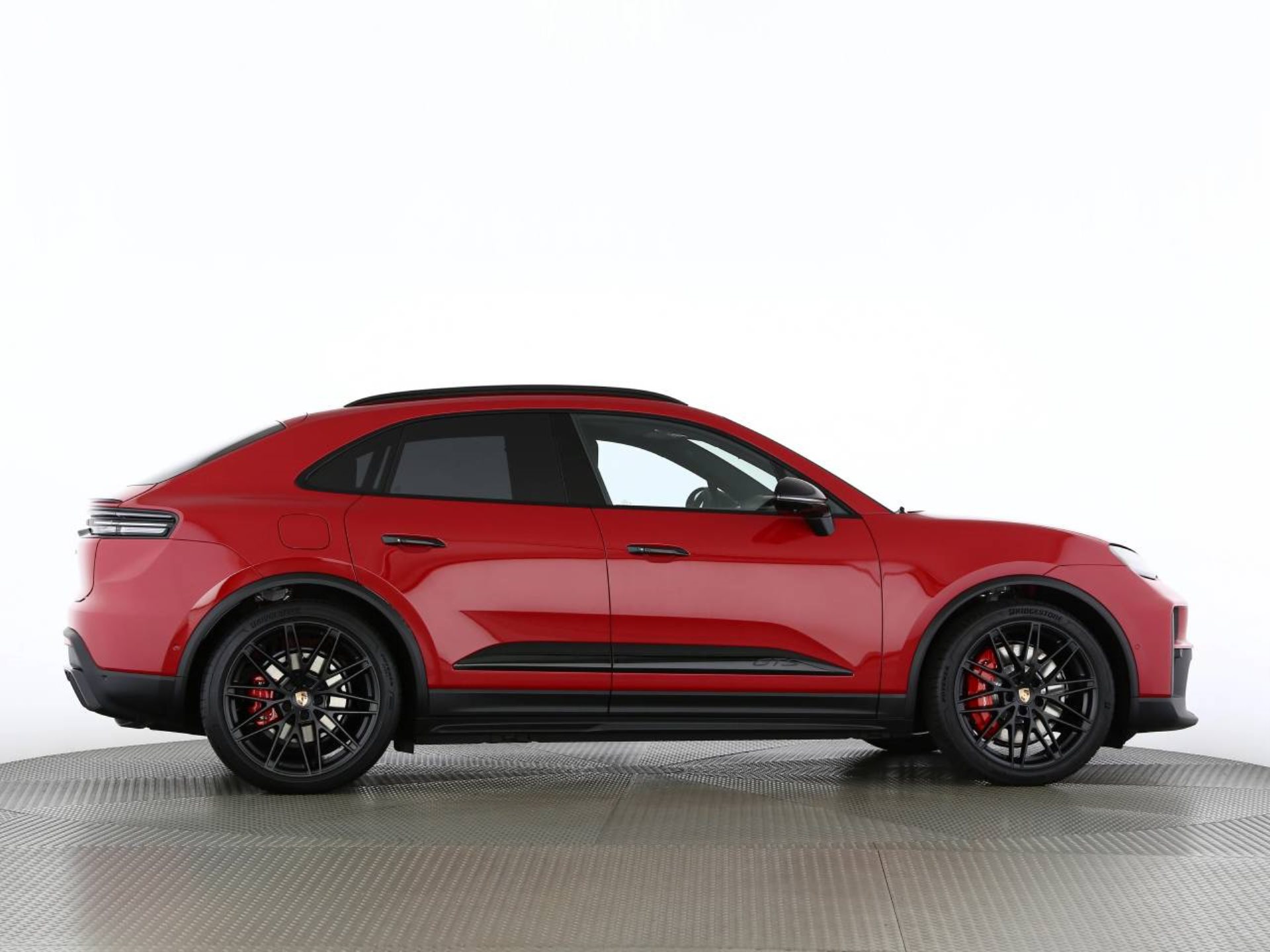 PORSCHE Macan GTS-image-23