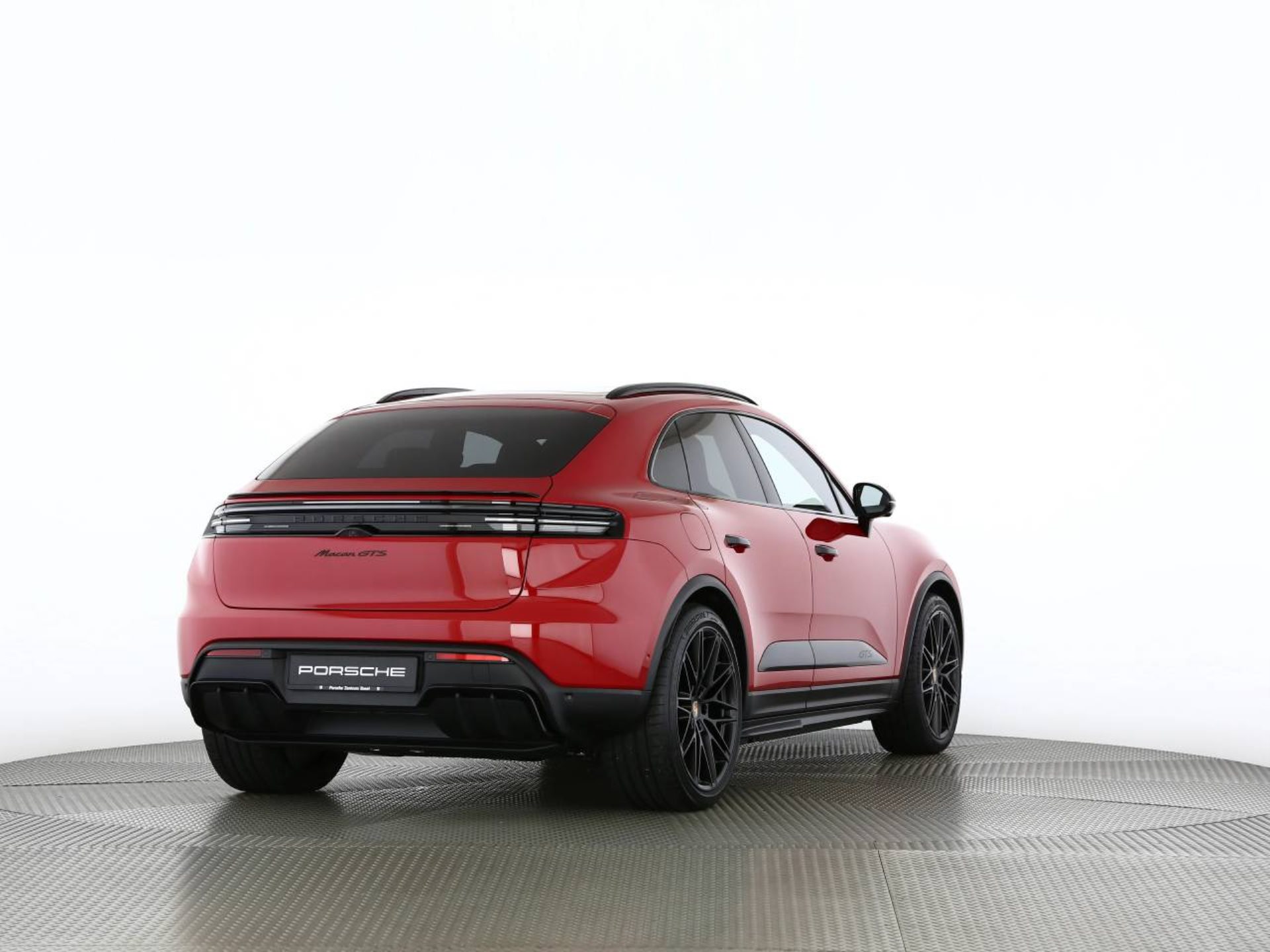 PORSCHE Macan GTS-image-21