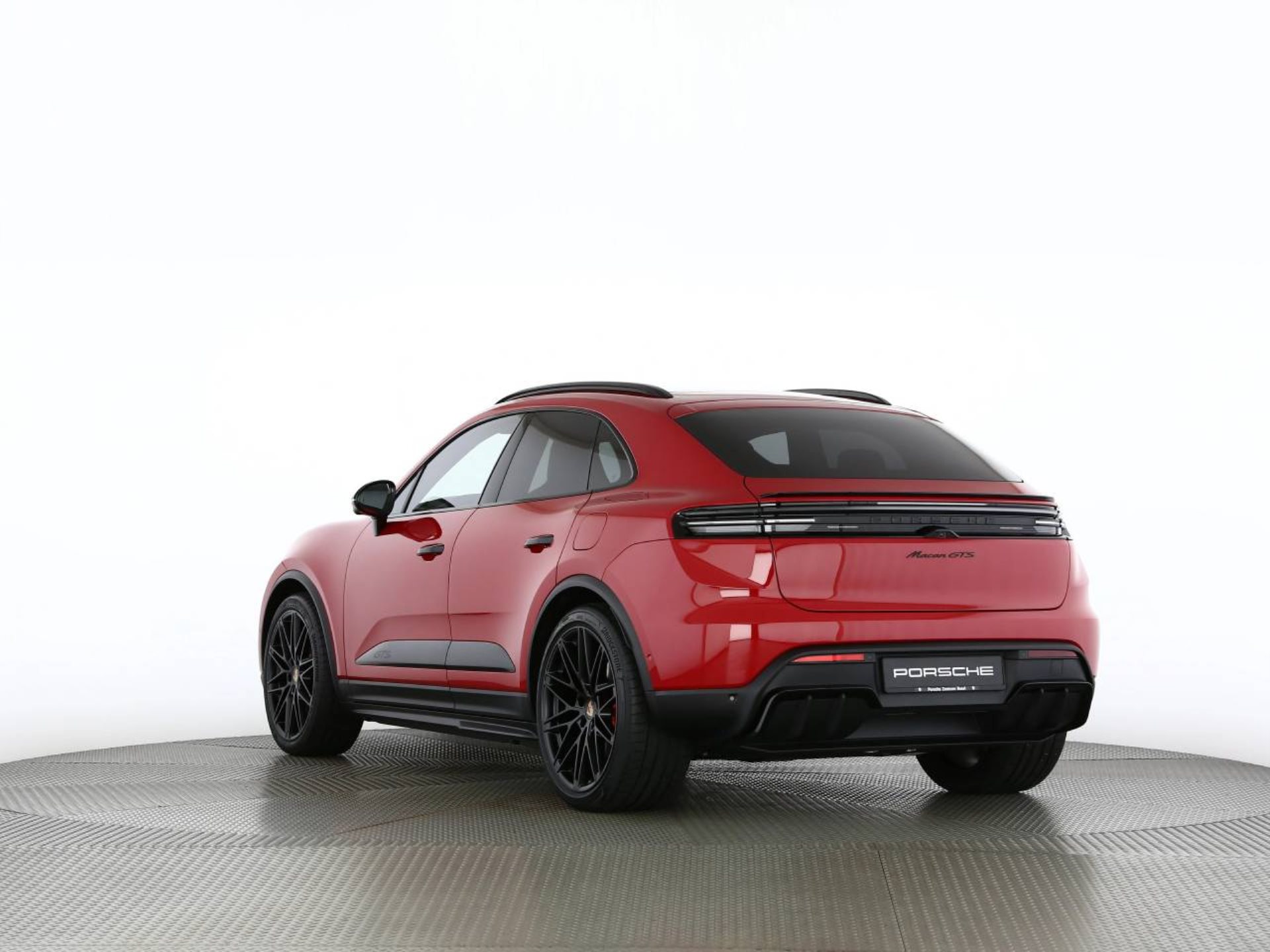 PORSCHE Macan GTS-image-13