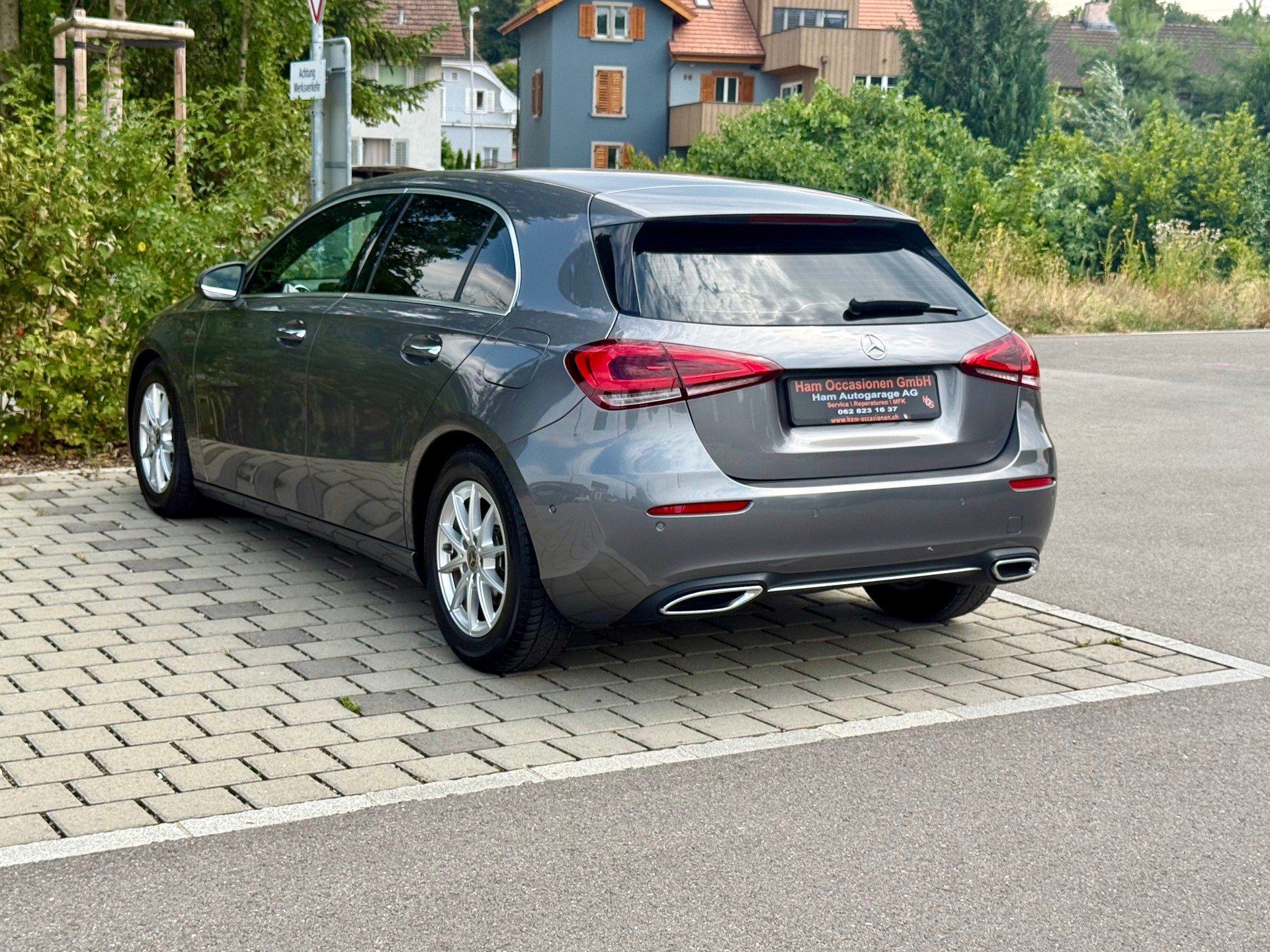 MERCEDES-BENZ A 200 Progressive 7G-DCT-image-1