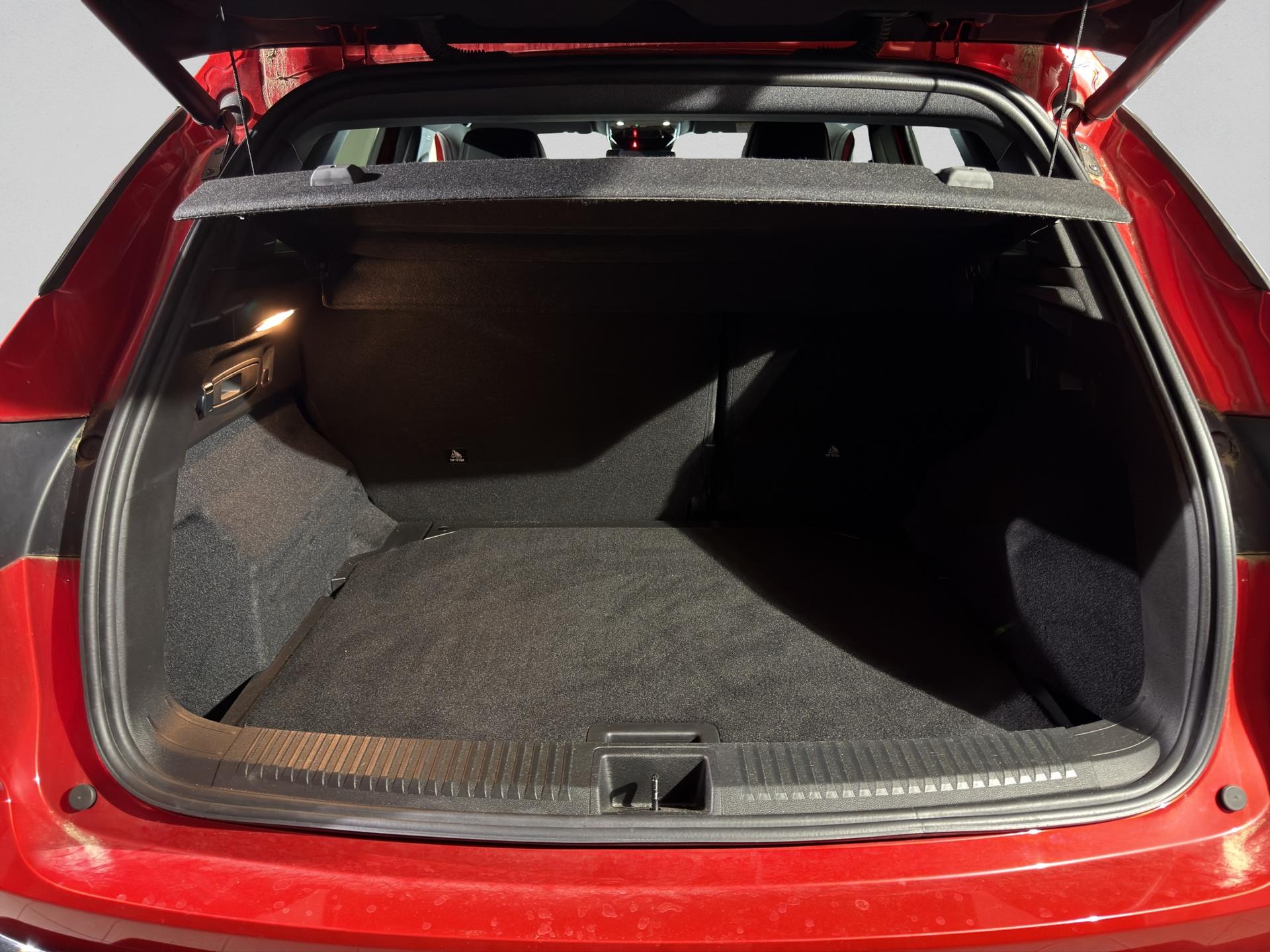 RENAULT Austral 1.2 HEV 200 Techno Esprit Alpine A-image-15
