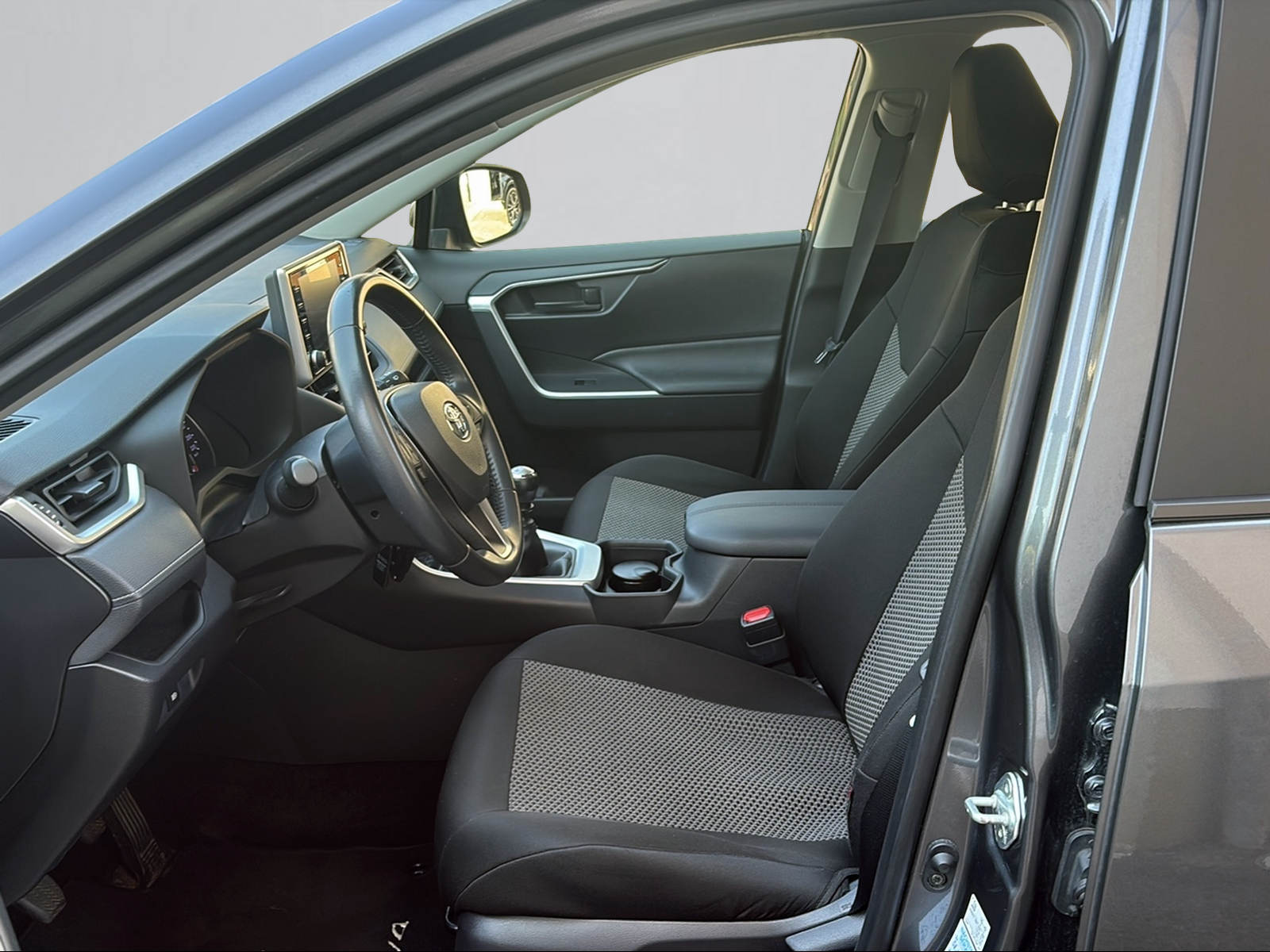 TOYOTA RAV-4 2.0 Active 2WD-image-4