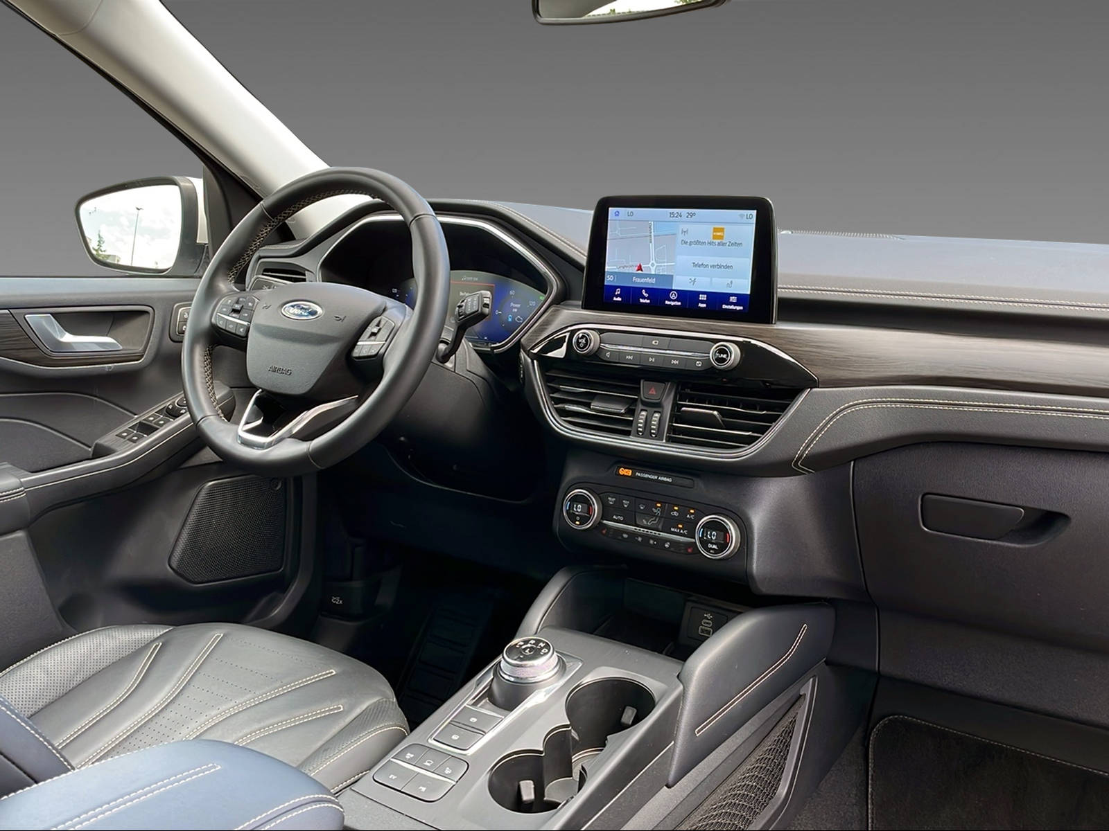 FORD Kuga 2.5 Plug-in Hybrid Vignale-image-5