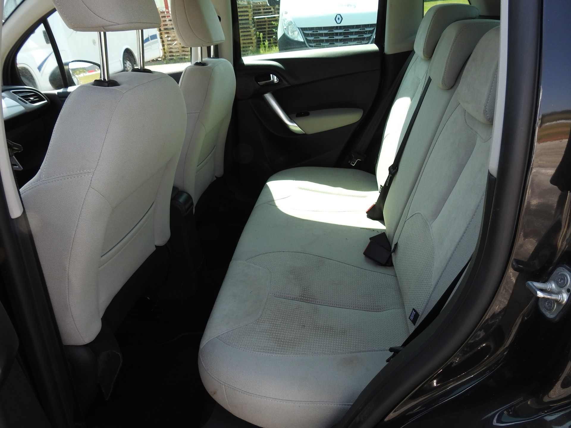CITROEN C3 1.6i 16V Exclusive Automatic-image-13