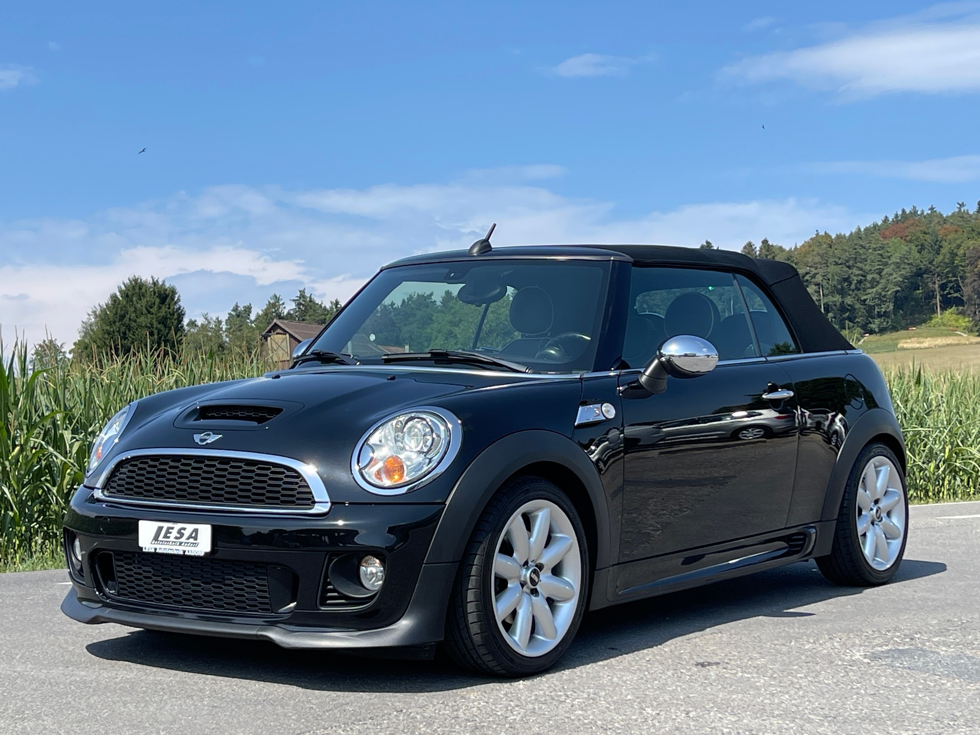 MINI Cooper S Cabriolet-image-3
