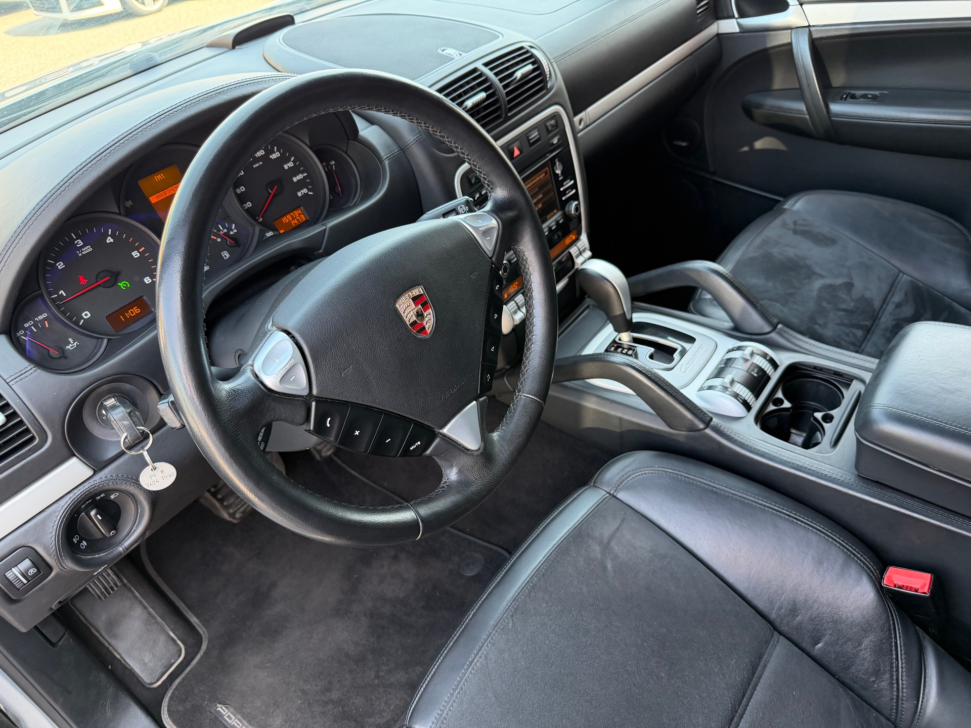 PORSCHE Cayenne Diesel-image-14