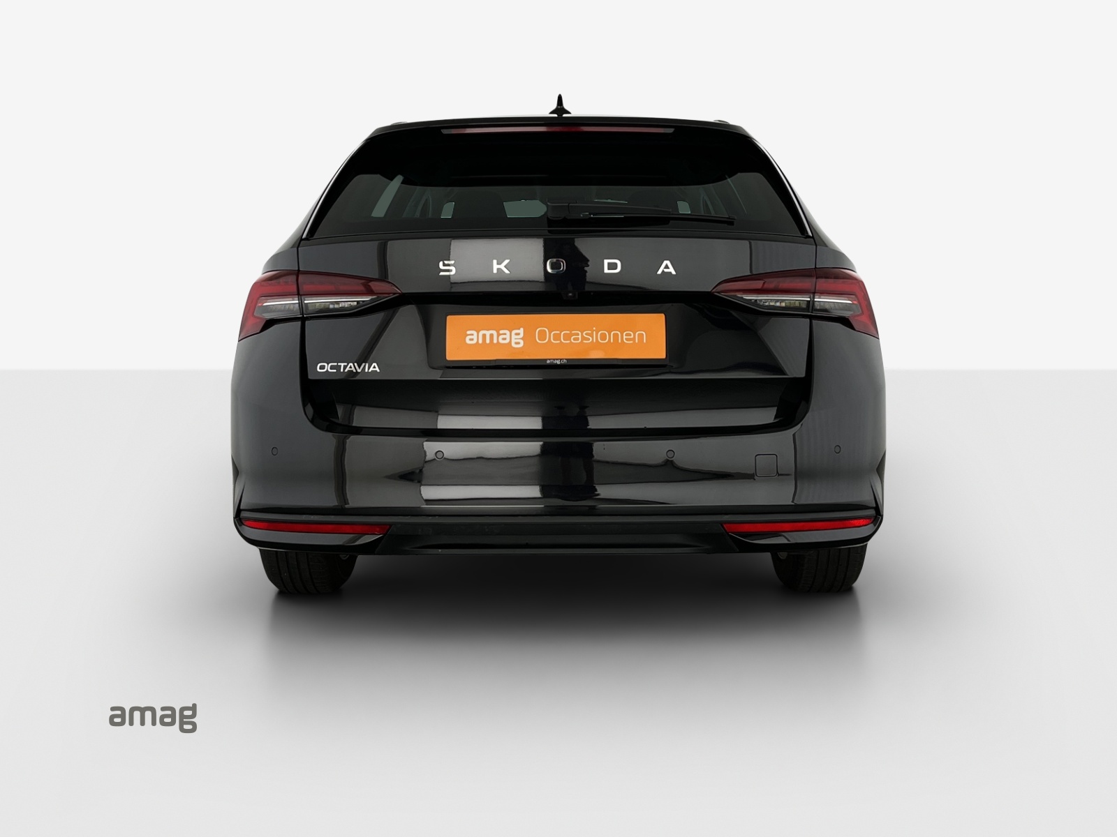SKODA Octavia Combi 1.5 TSI mHEV DSG Dynamic-image-3