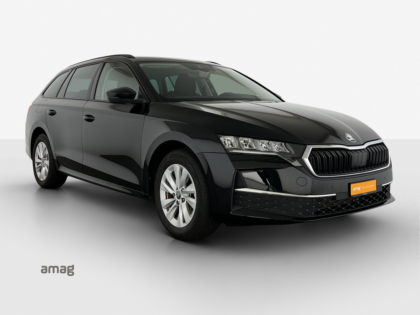 SKODA Octavia Combi 1.5 TSI mHEV DSG Dynamic-image-5