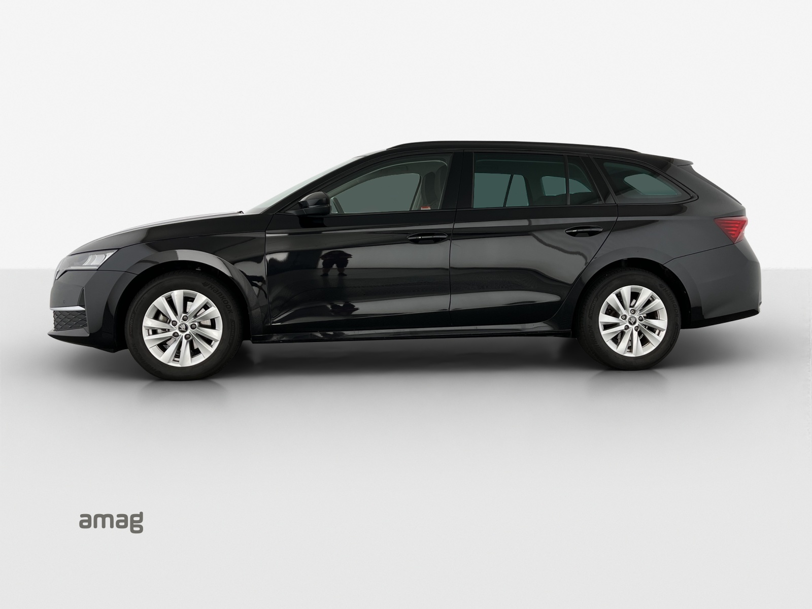 SKODA Octavia Combi 1.5 TSI mHEV DSG Dynamic-image-1
