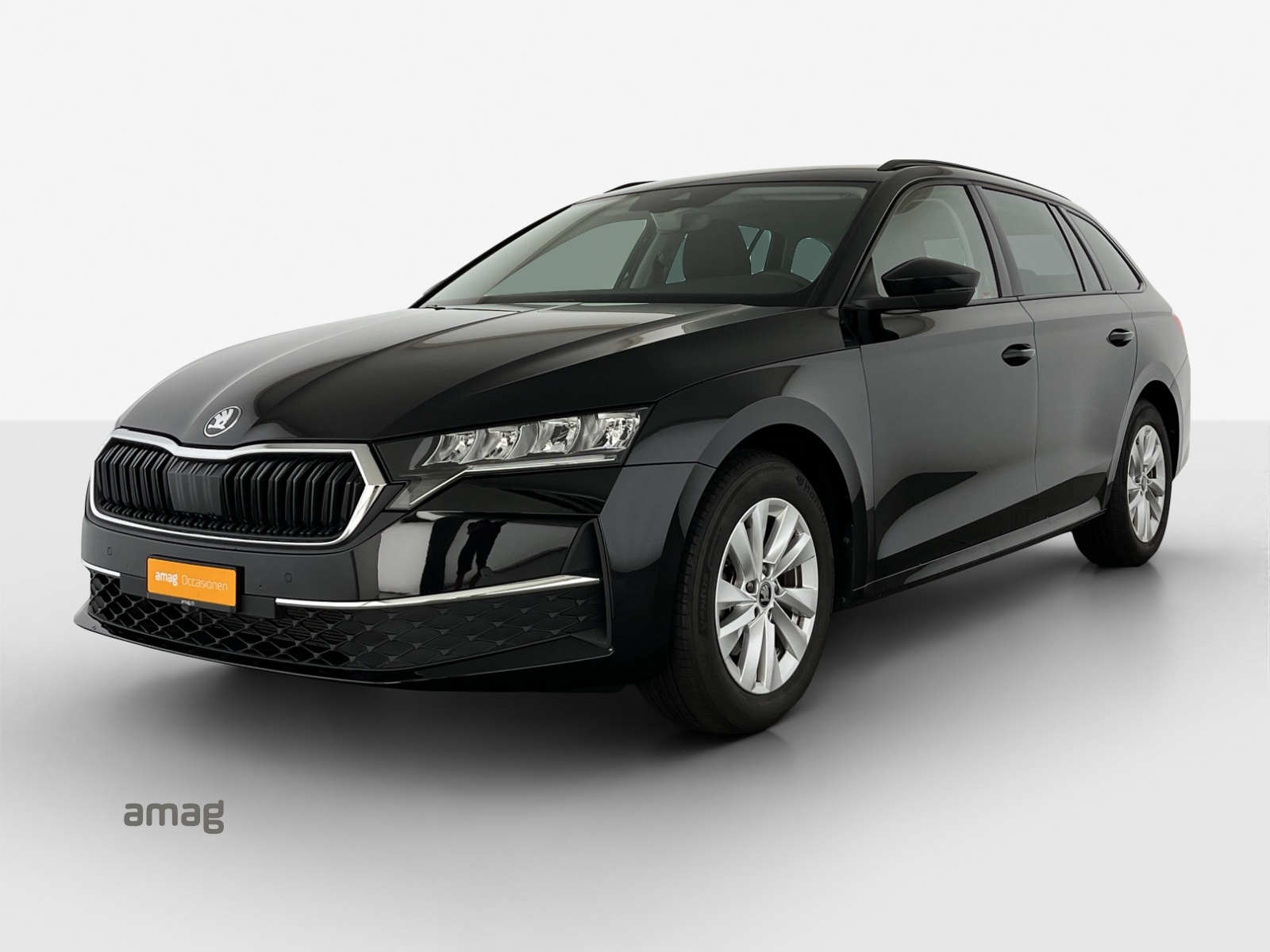SKODA Octavia Combi 1.5 TSI mHEV DSG Dynamic-image-0