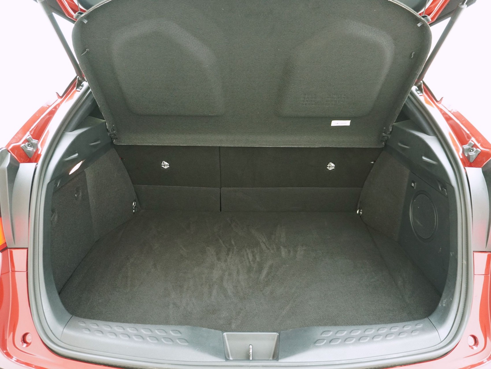 TOYOTA C-HR 2.0 VVTi HSD Trend-image-11