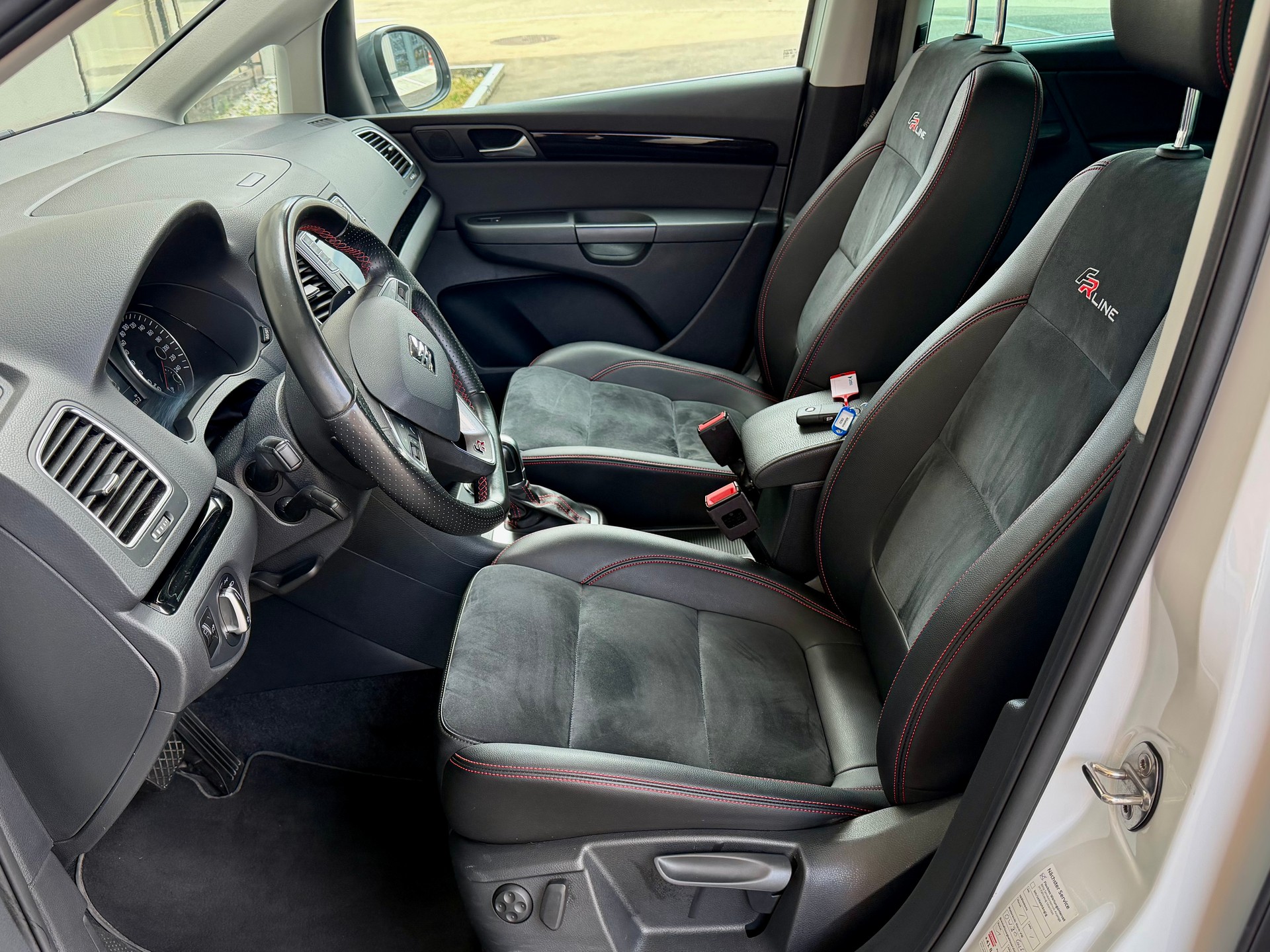 SEAT Alhambra 1.4 TSI FR Line DSG - 7 Plätzer - 8-fach Alu - AHK - Frisch ab MFK --image-6