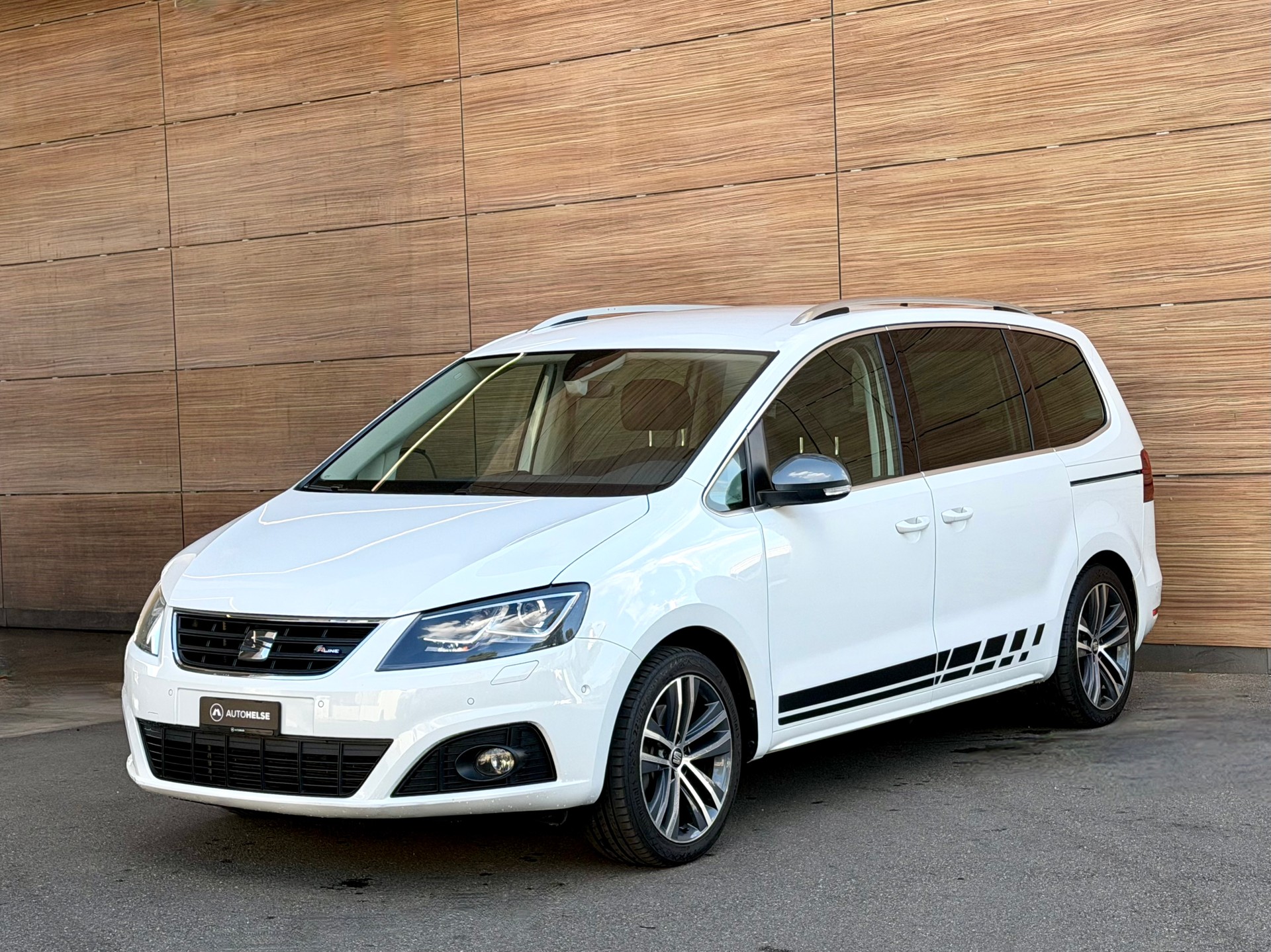 SEAT Alhambra 1.4 TSI FR Line DSG - 7 Plätzer - 8-fach Alu - AHK - Frisch ab MFK --image-0