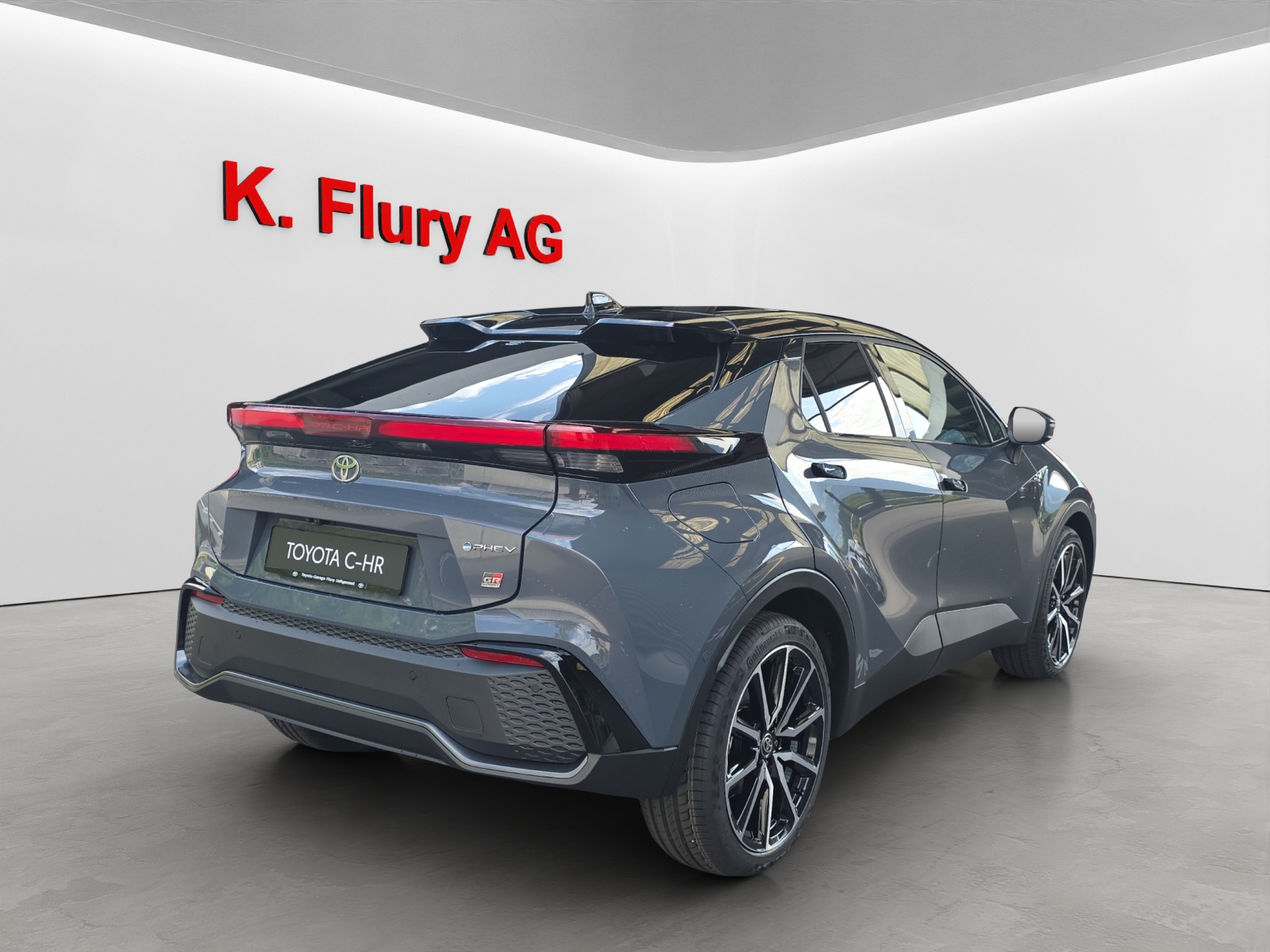 TOYOTA C-HR 2.0 PHEV GR Sport-image-4