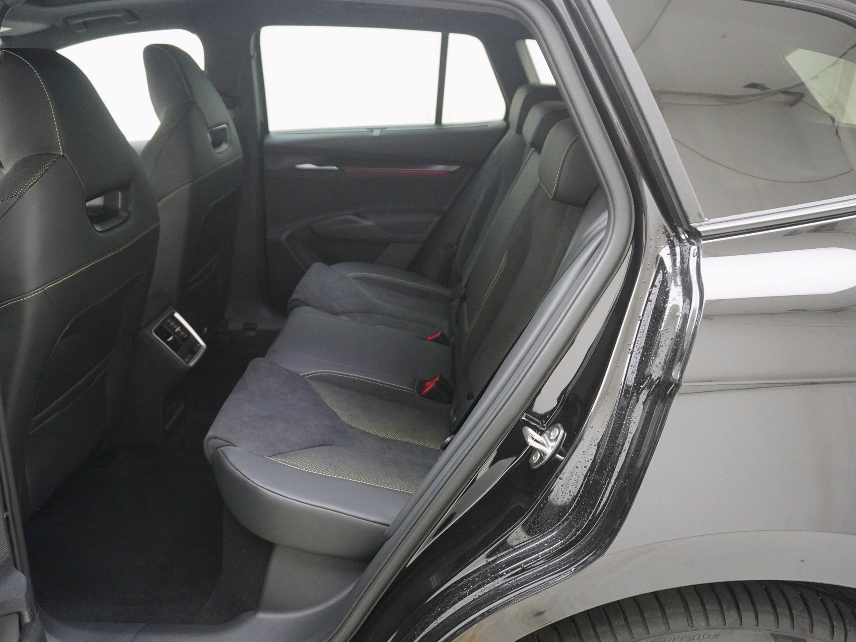 SKODA Enyaq iV RS-Lounge MAXX-image-15