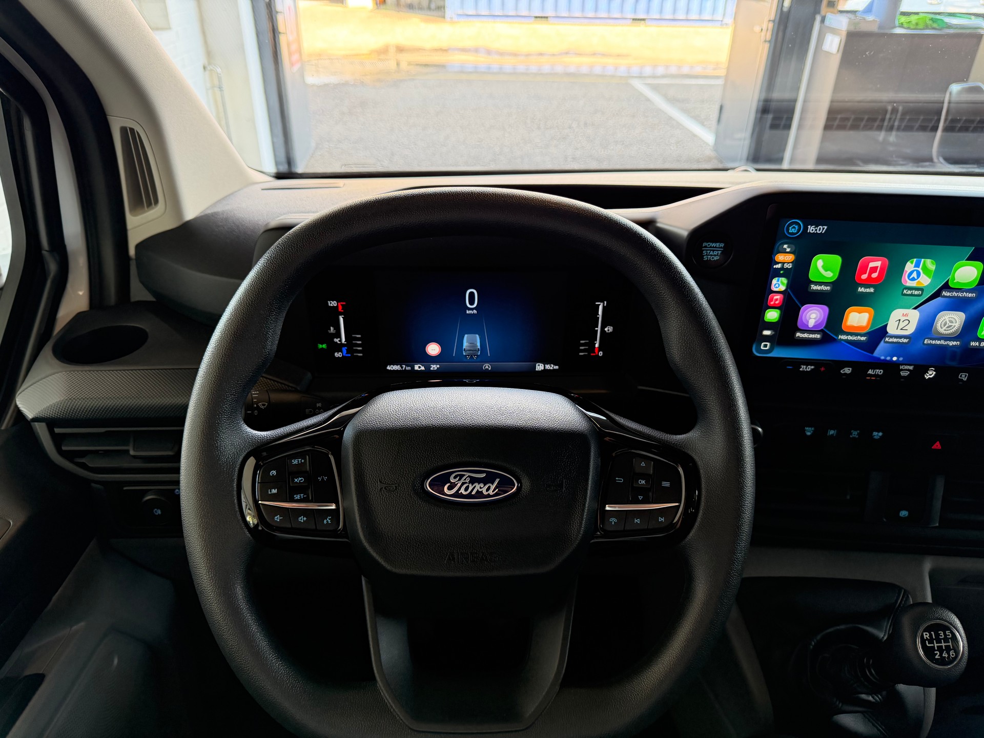 FORD Transit Custom Van 280 L1H1 Trend * KLIMA * NAVI / APPLE CAR PLAY * RÜCKFAHRKAMERA *-image-14