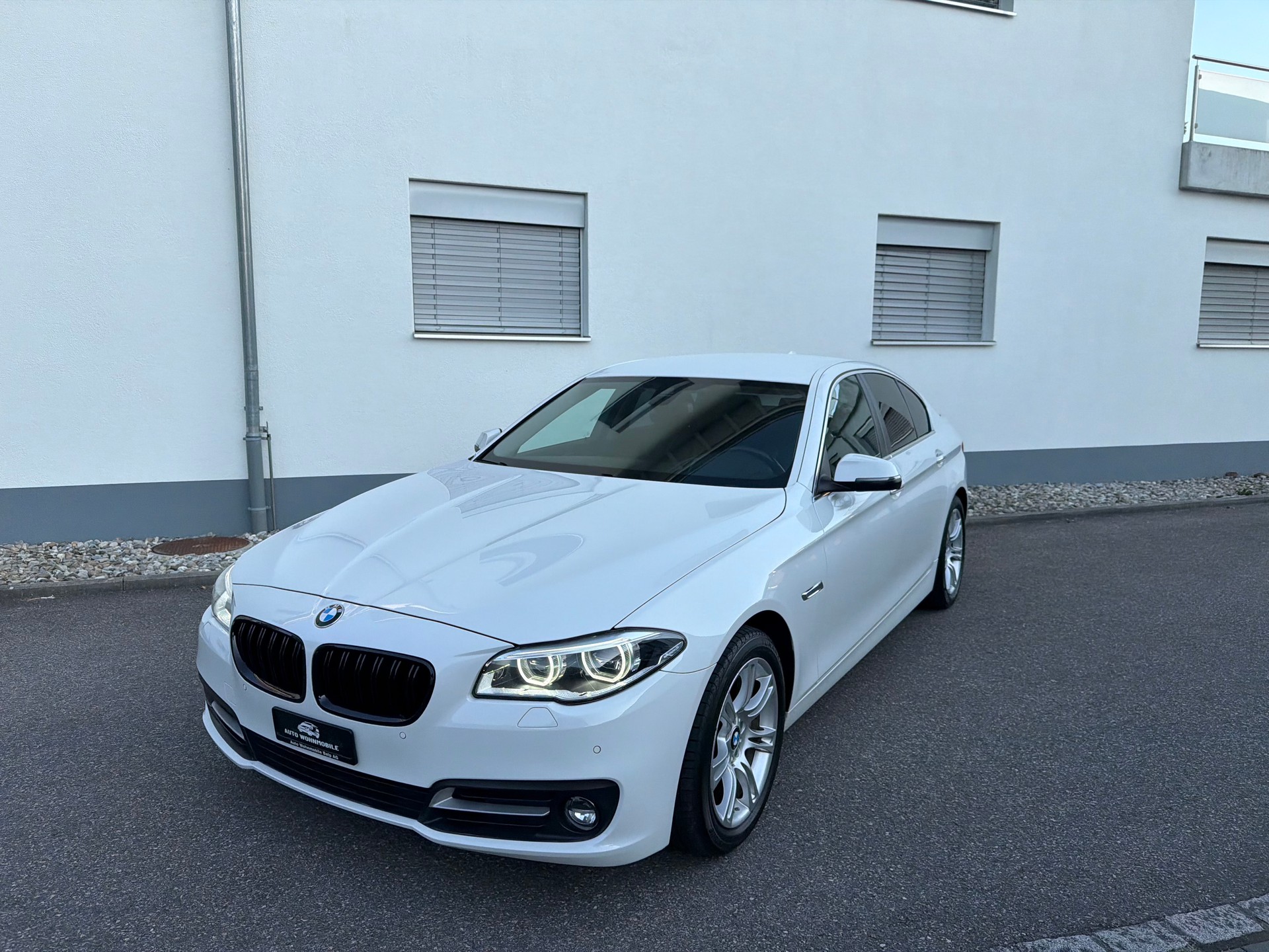 BMW 525d xDrive Steptronic-image-9