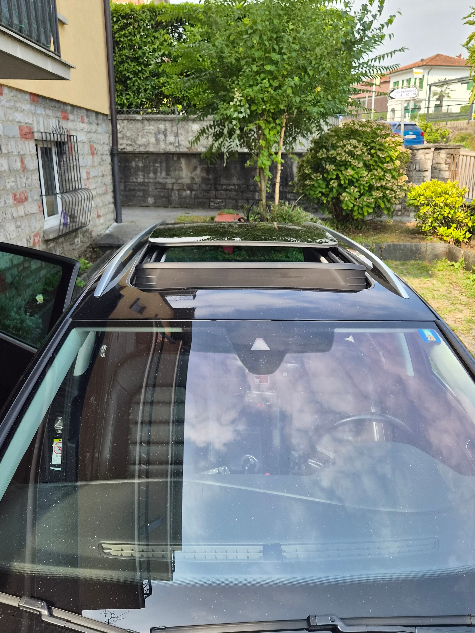 VW Variant Altrack 2.0-image-4