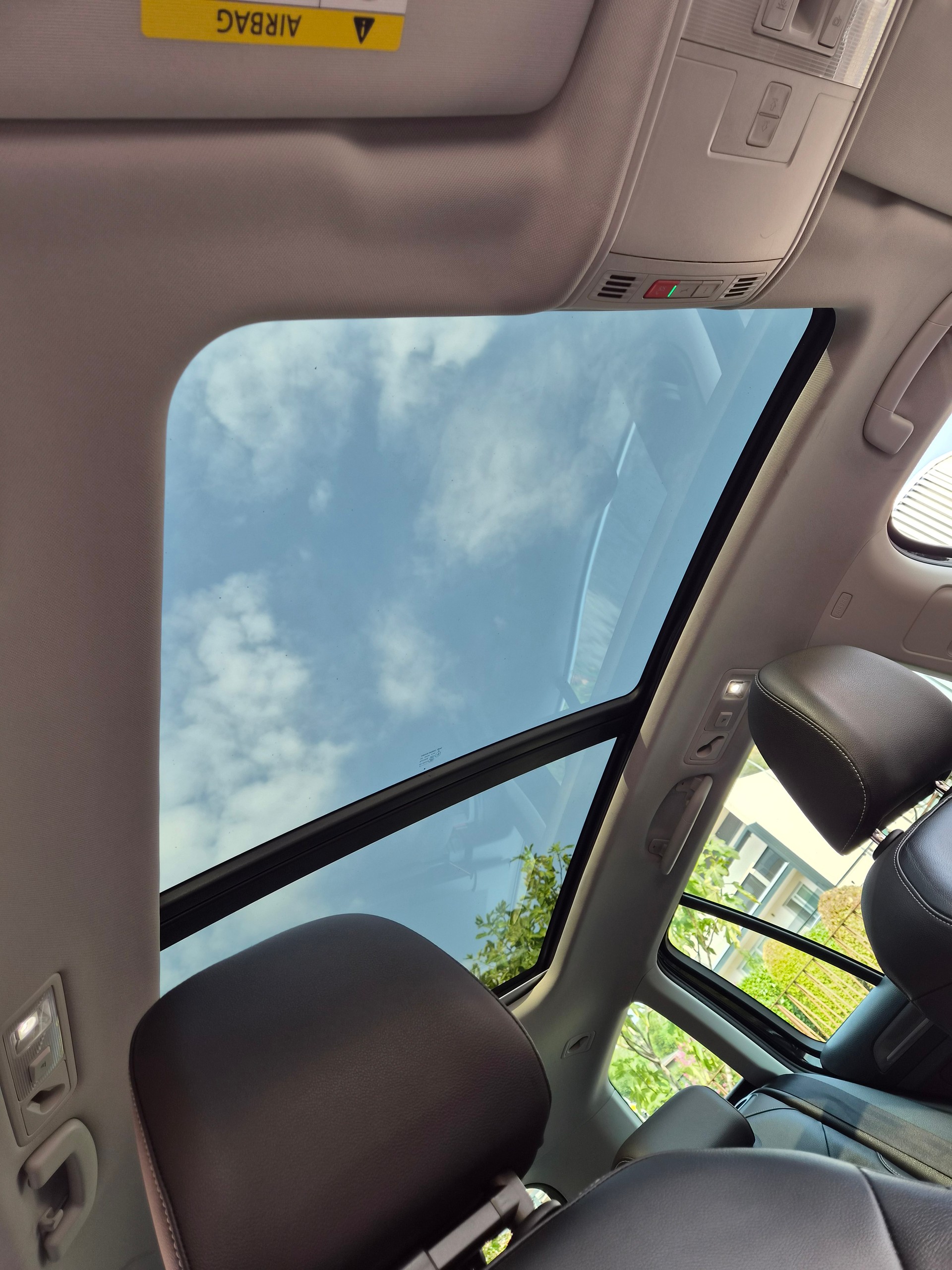 VW Variant Altrack 2.0-image-11