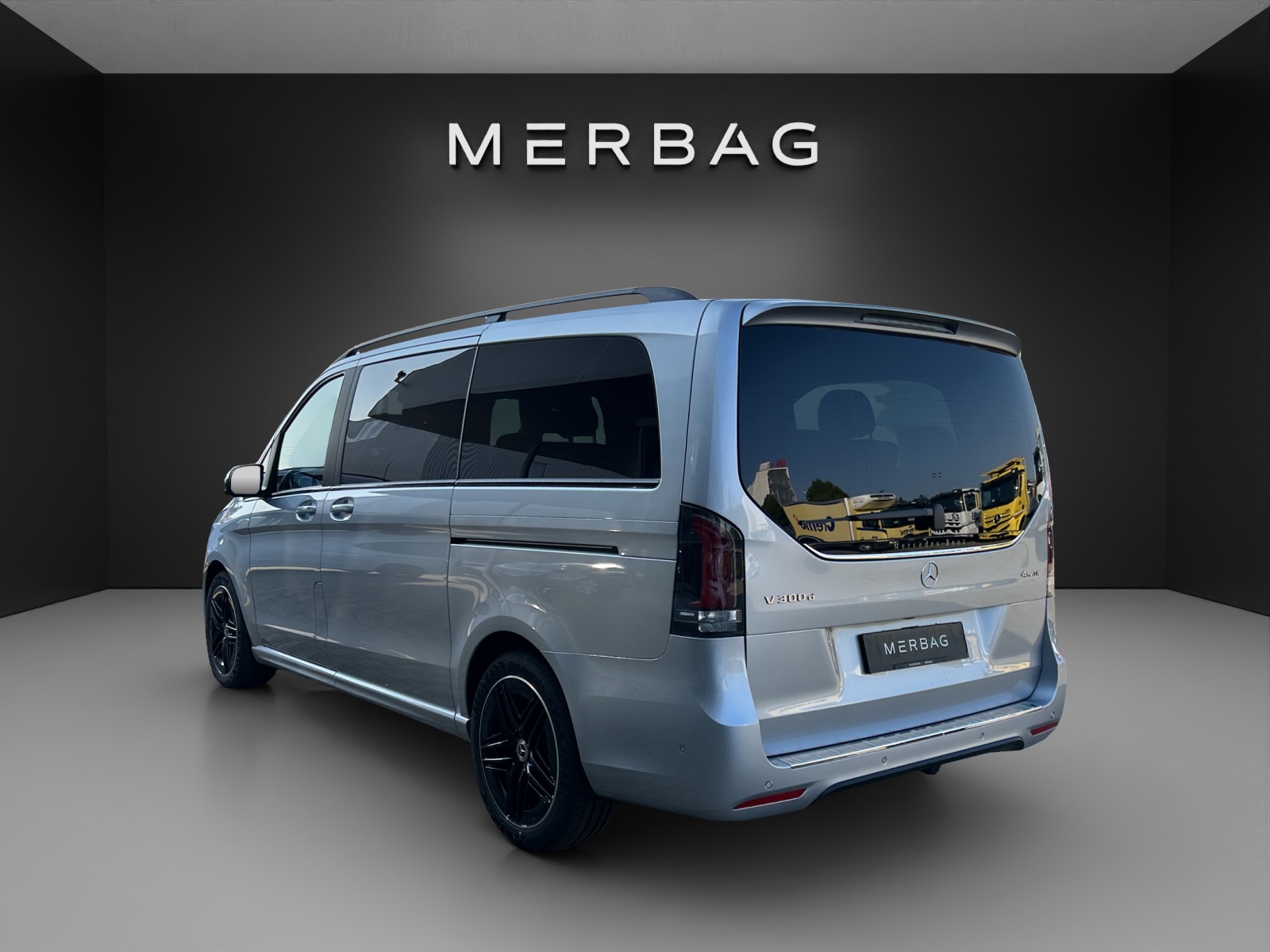 MERCEDES-BENZ V 300 d lang 4Matic Swiss Edition 9G-Tronic-image-3
