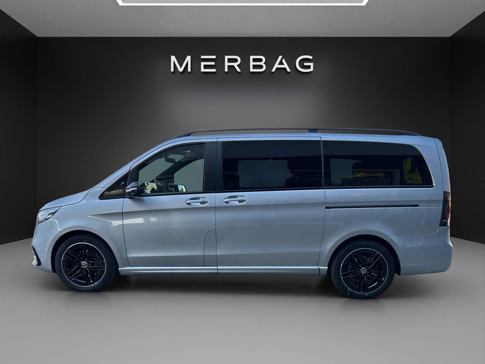 MERCEDES-BENZ V 300 d lang 4Matic Swiss Edition 9G-Tronic-image-2