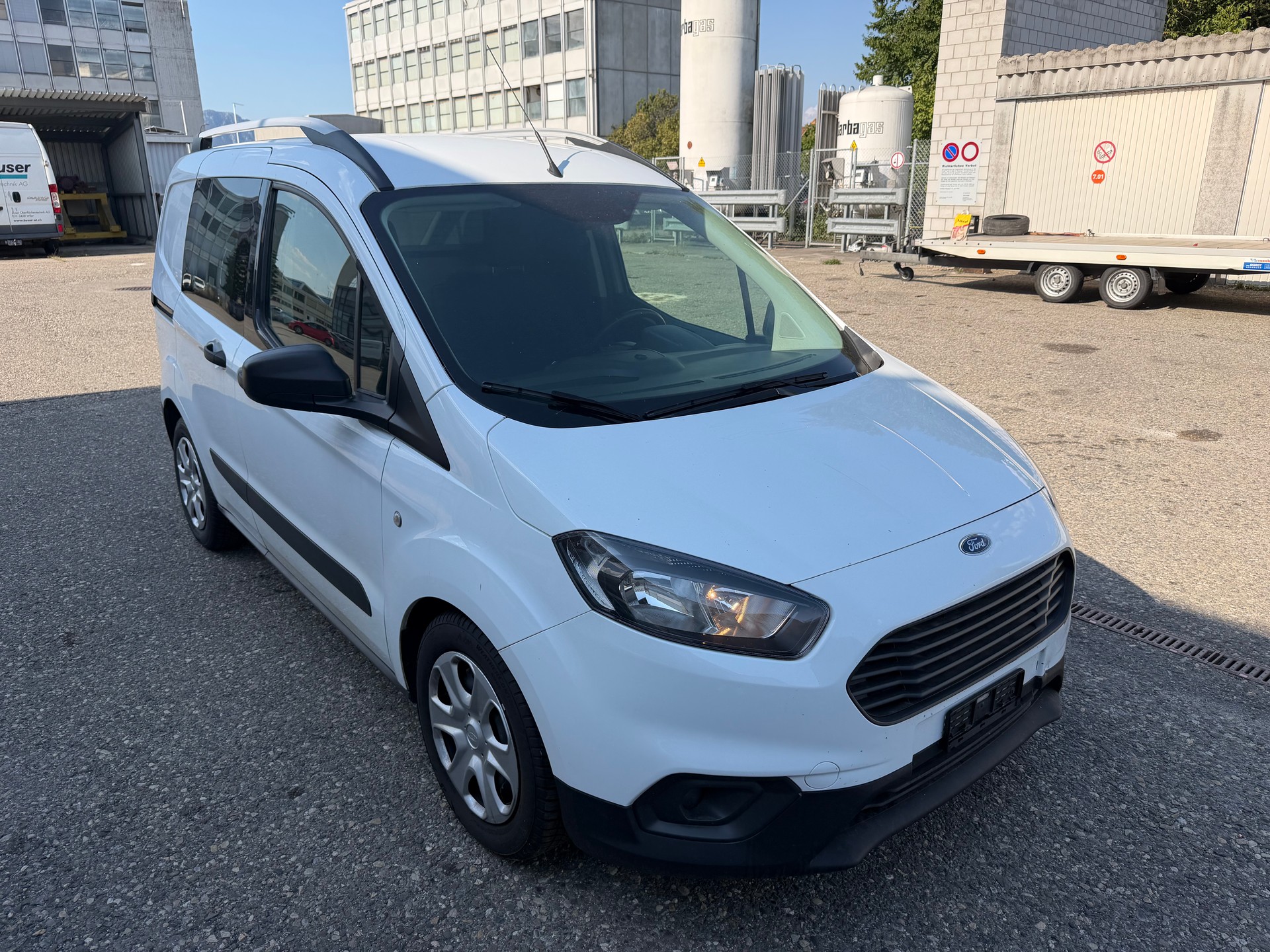 FORD Transit Courier Van 1.0 EcoBoost Basis-image-0