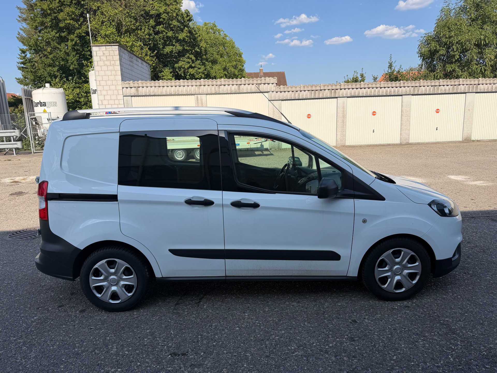 FORD Transit Courier Van 1.0 EcoBoost Basis-image-3