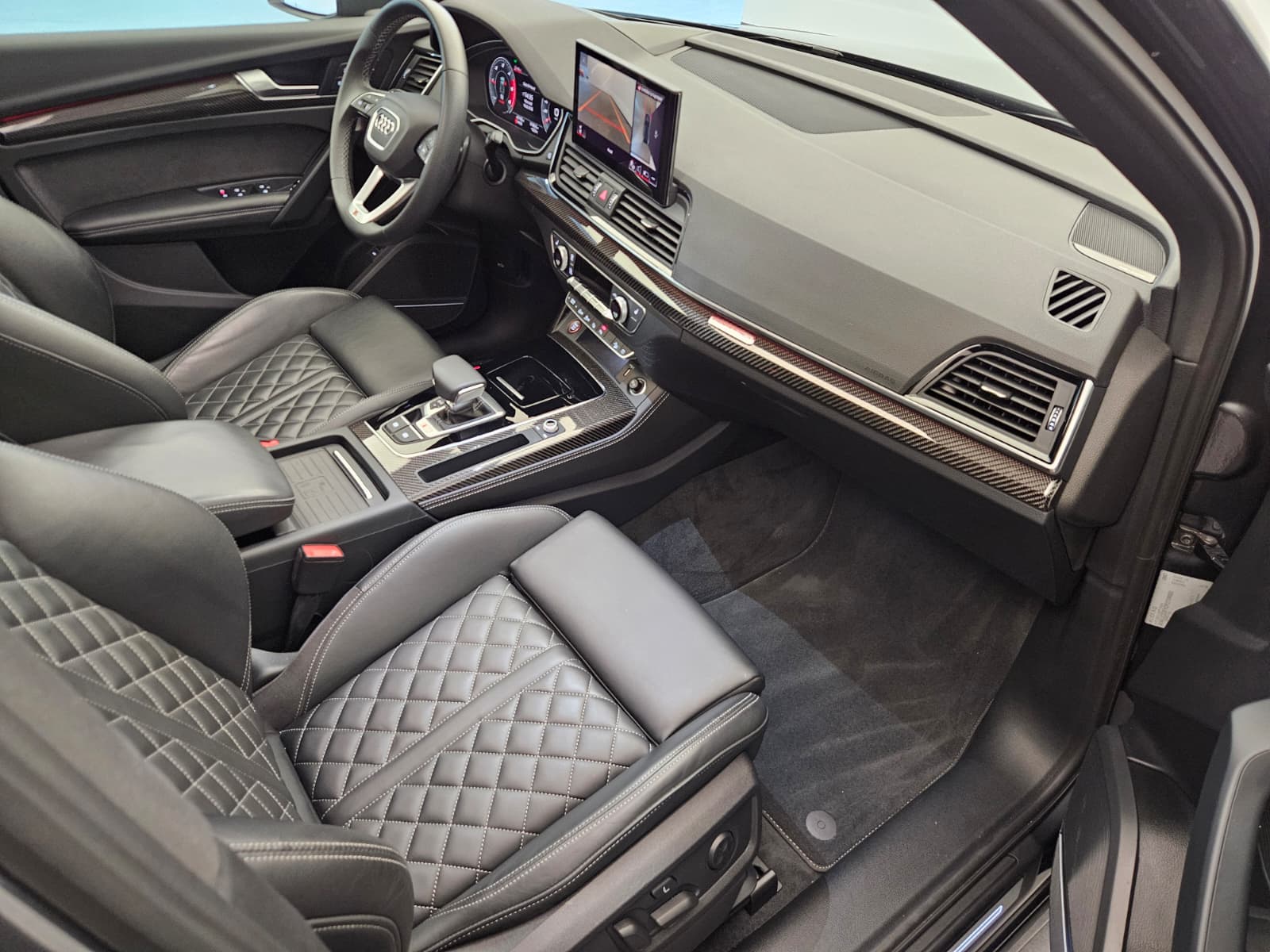 AUDI SQ5 Sportback TDI quattro tiptronic-image-11