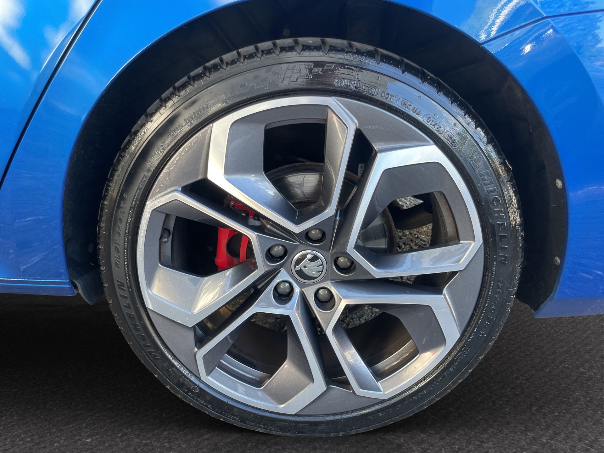 SKODA Octavia Combi 2.0 TDI DSG RS 4x4-image-20