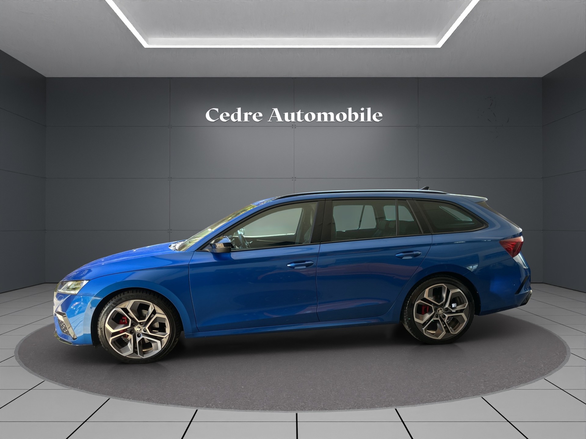 SKODA Octavia Combi 2.0 TDI DSG RS 4x4-image-3